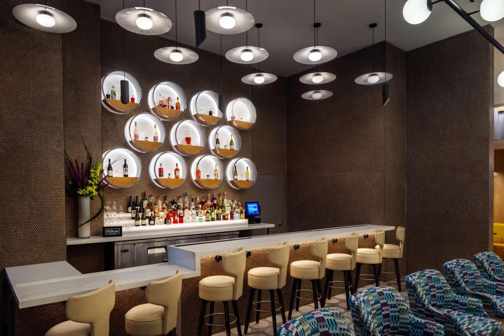 Hampton Inn by Hilton New York Times Square photo 17