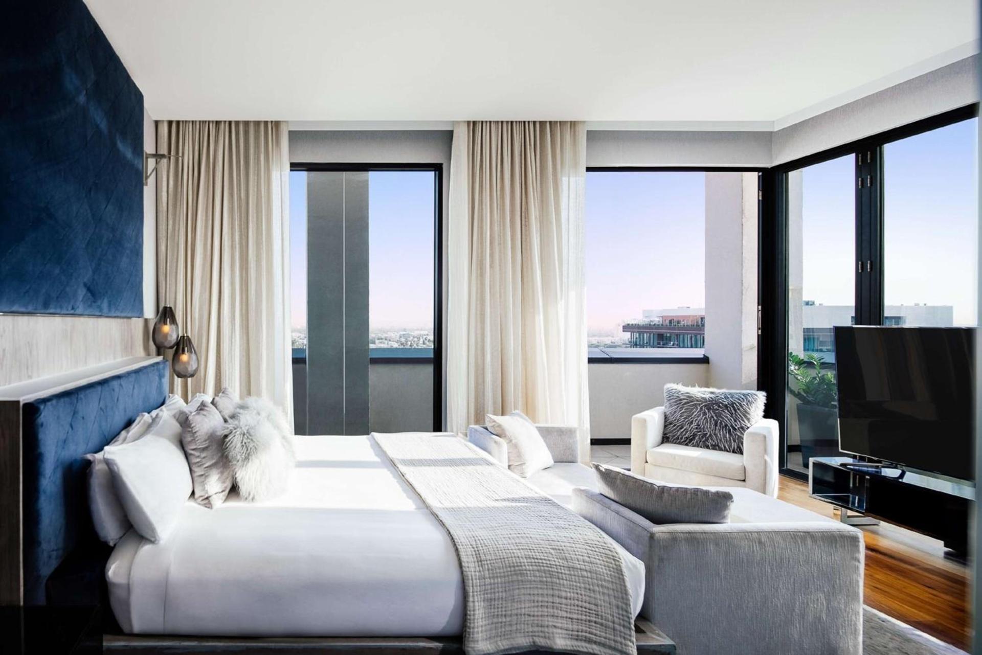 Dream Hollywood, by Hyatt photo 19
