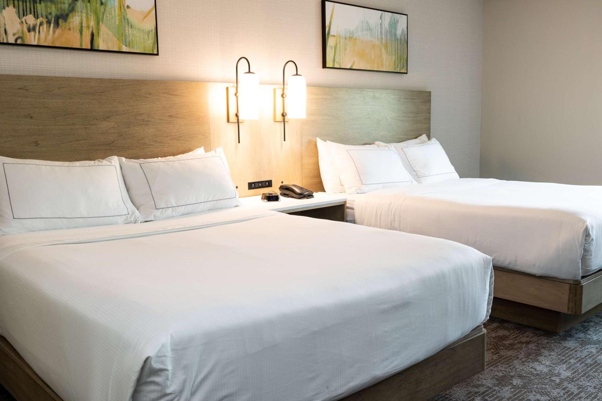 DoubleTree by Hilton Austin, MN photo 22