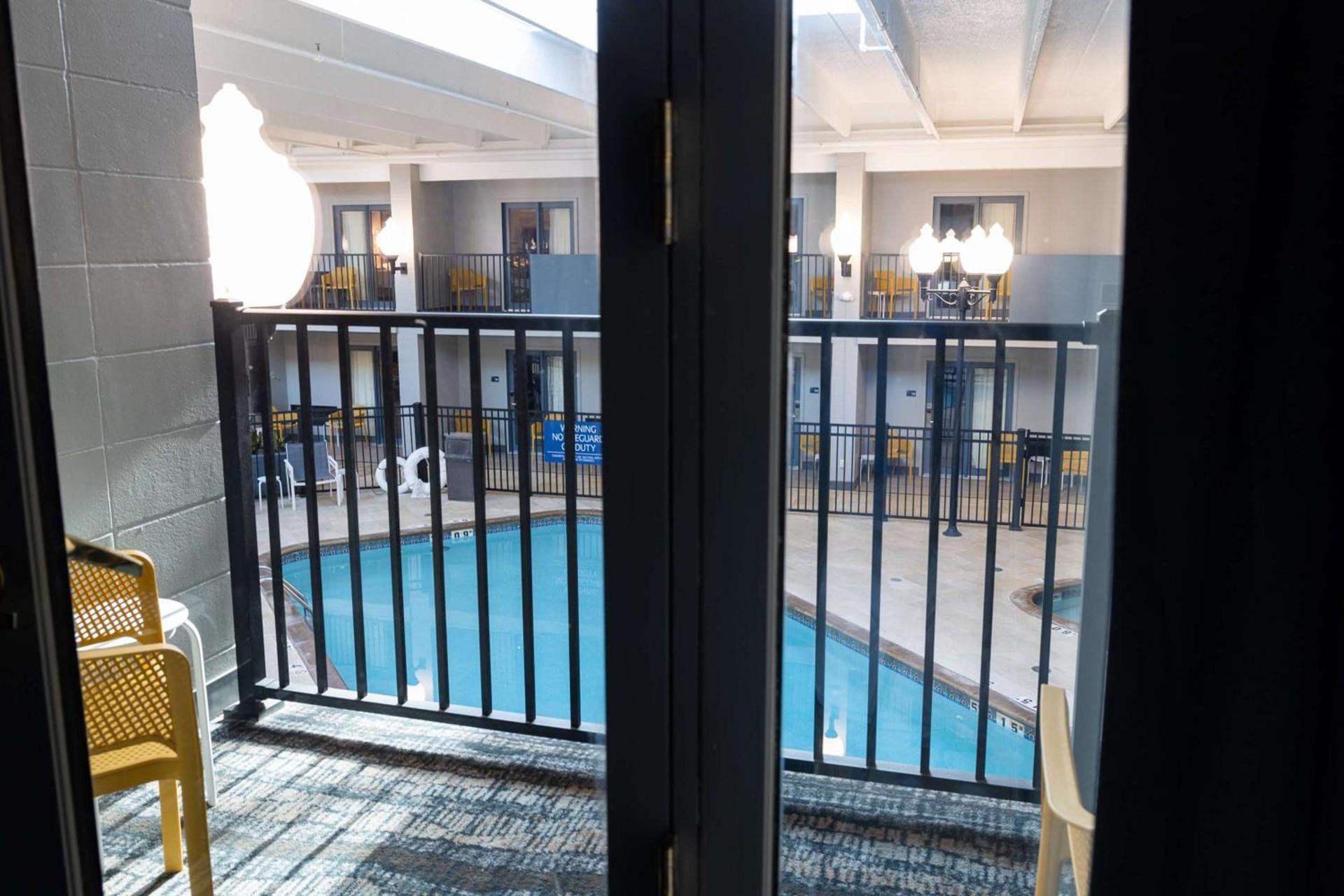 DoubleTree by Hilton Austin, MN photo 24