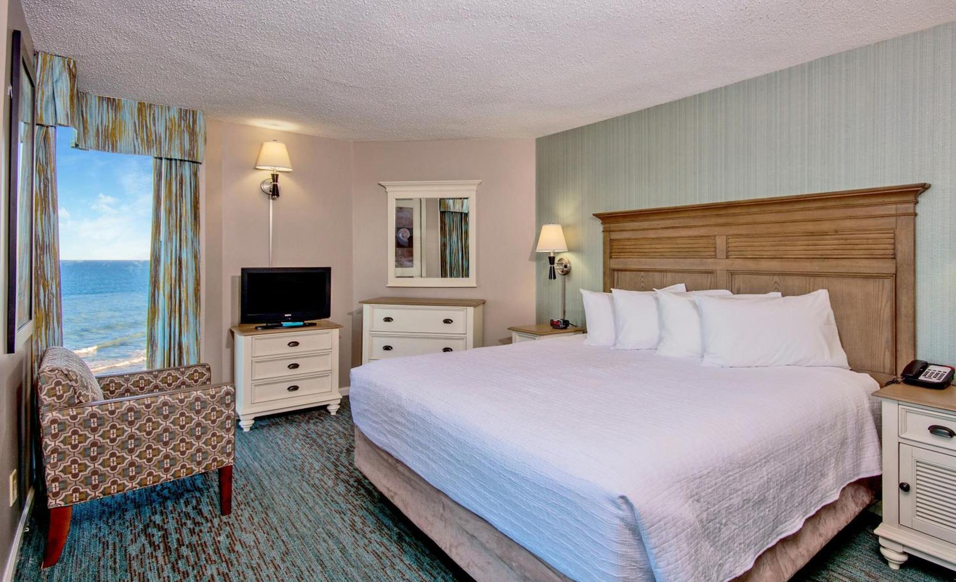 The Strand - A Boutique Resort photo 6