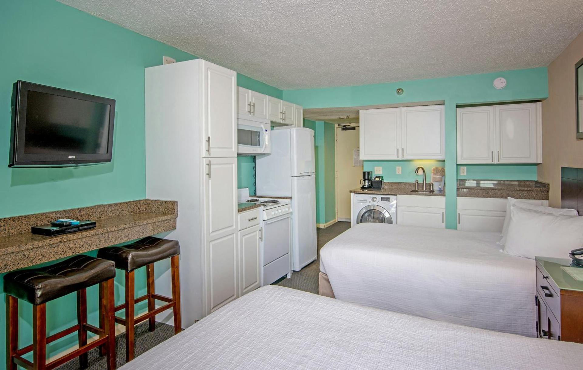 The Strand - A Boutique Resort photo 3