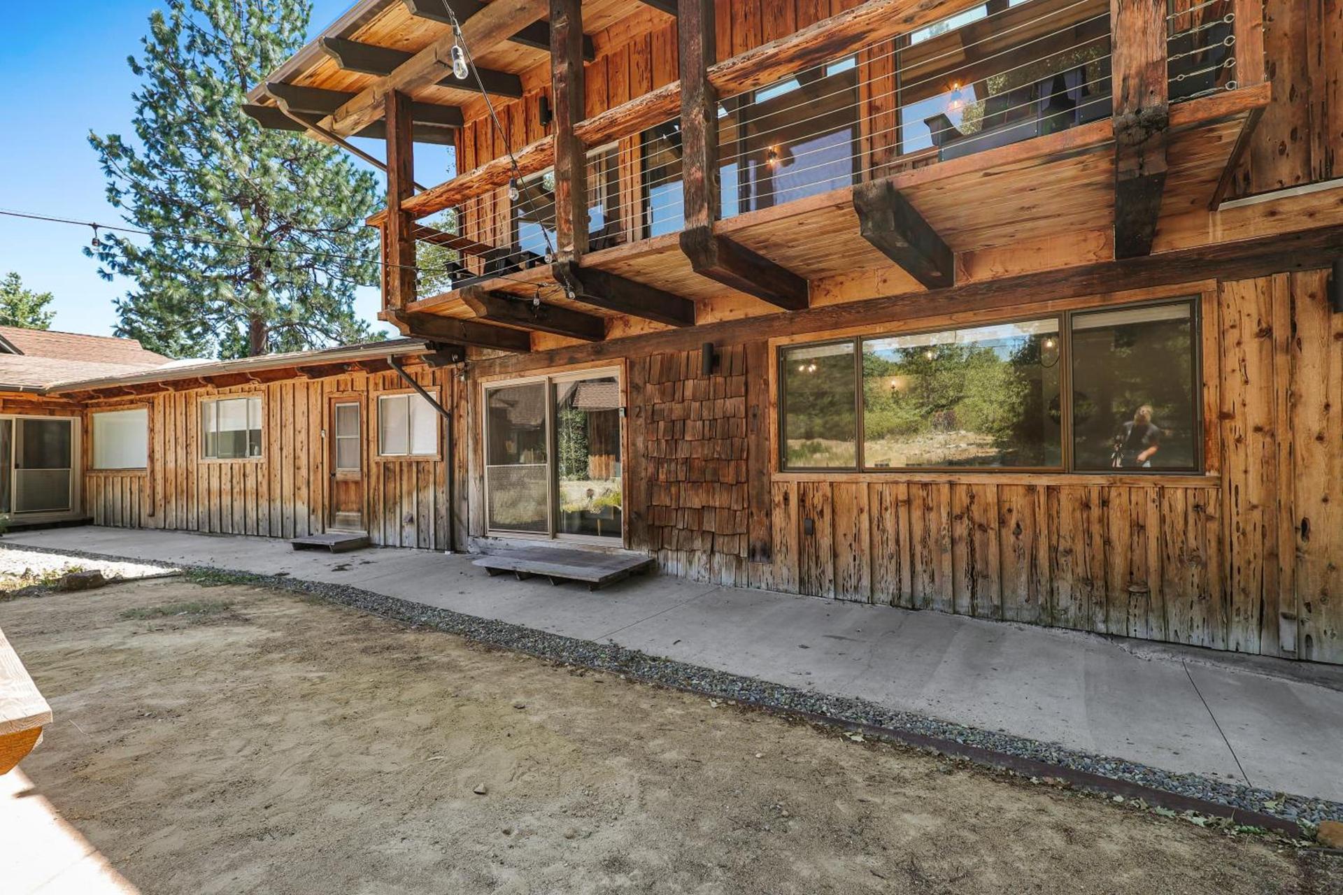 Basecamp Lodge photo 24