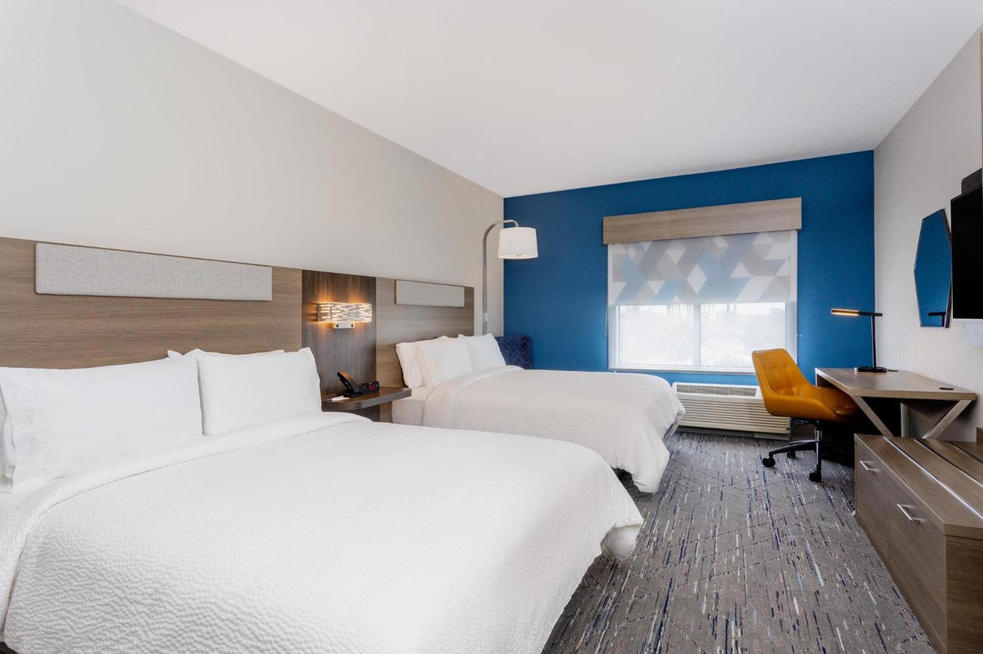 Holiday Inn Express & Suites Tampa Stadium - Airport Area by IHG photo 56