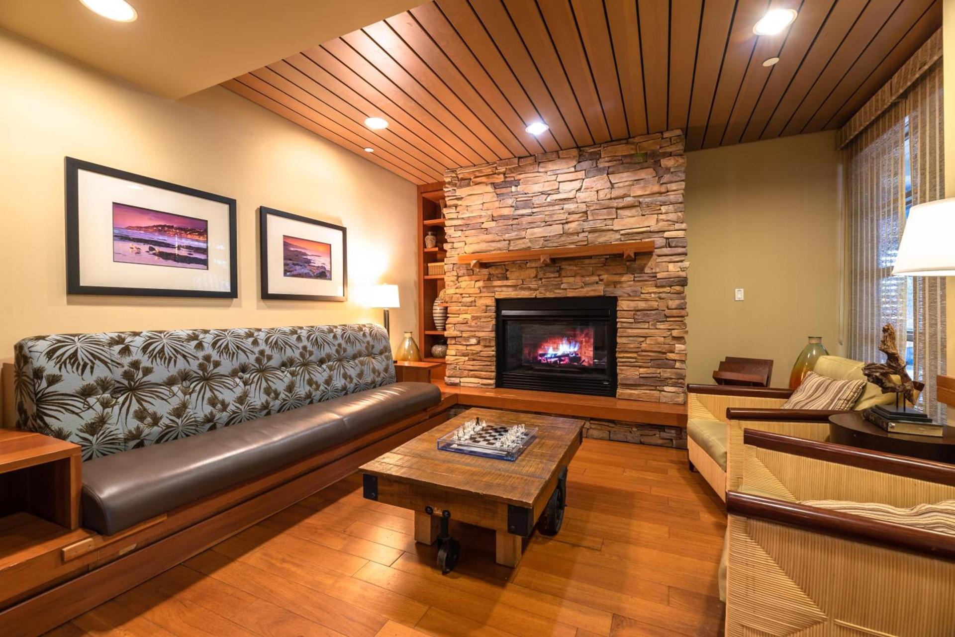 The Lodge at Tiburon photo 54