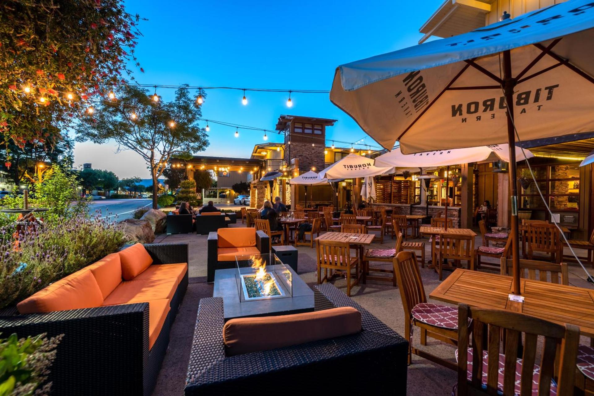 The Lodge at Tiburon photo 47
