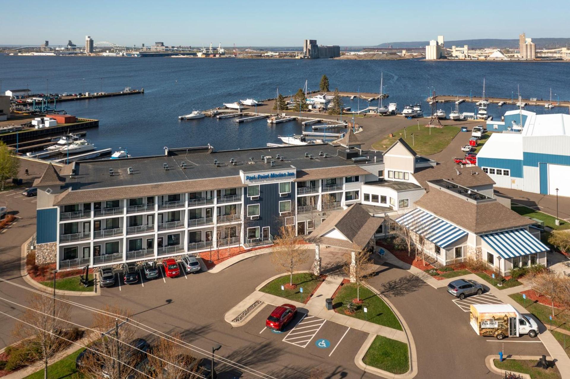 Park Point Marina Inn photo 29
