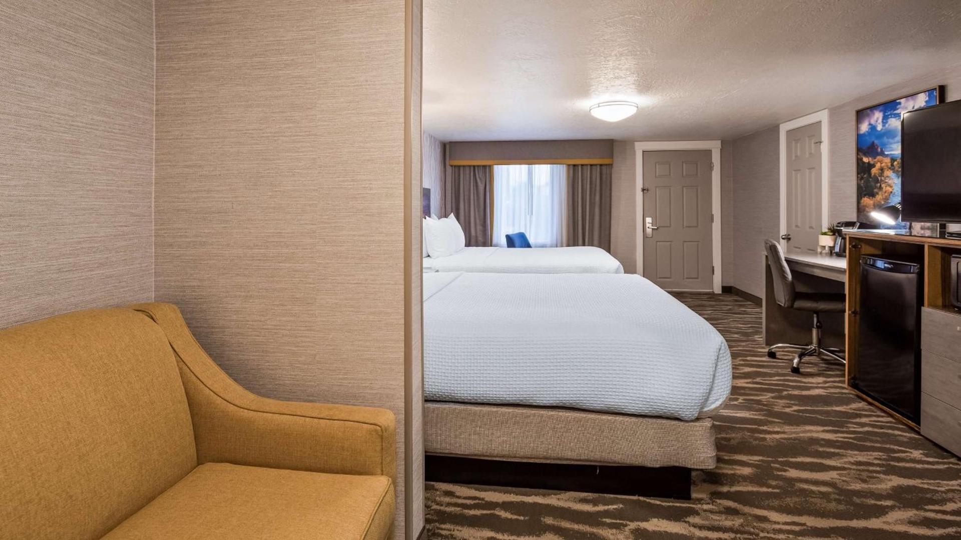Aiden by Best Western St George photo 19