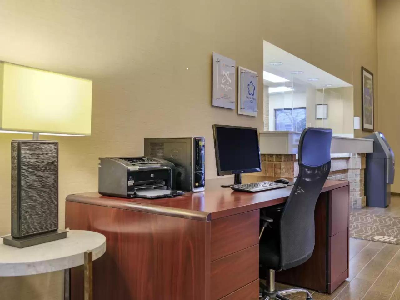 Comfort Inn Duncansville - Altoona photo 20