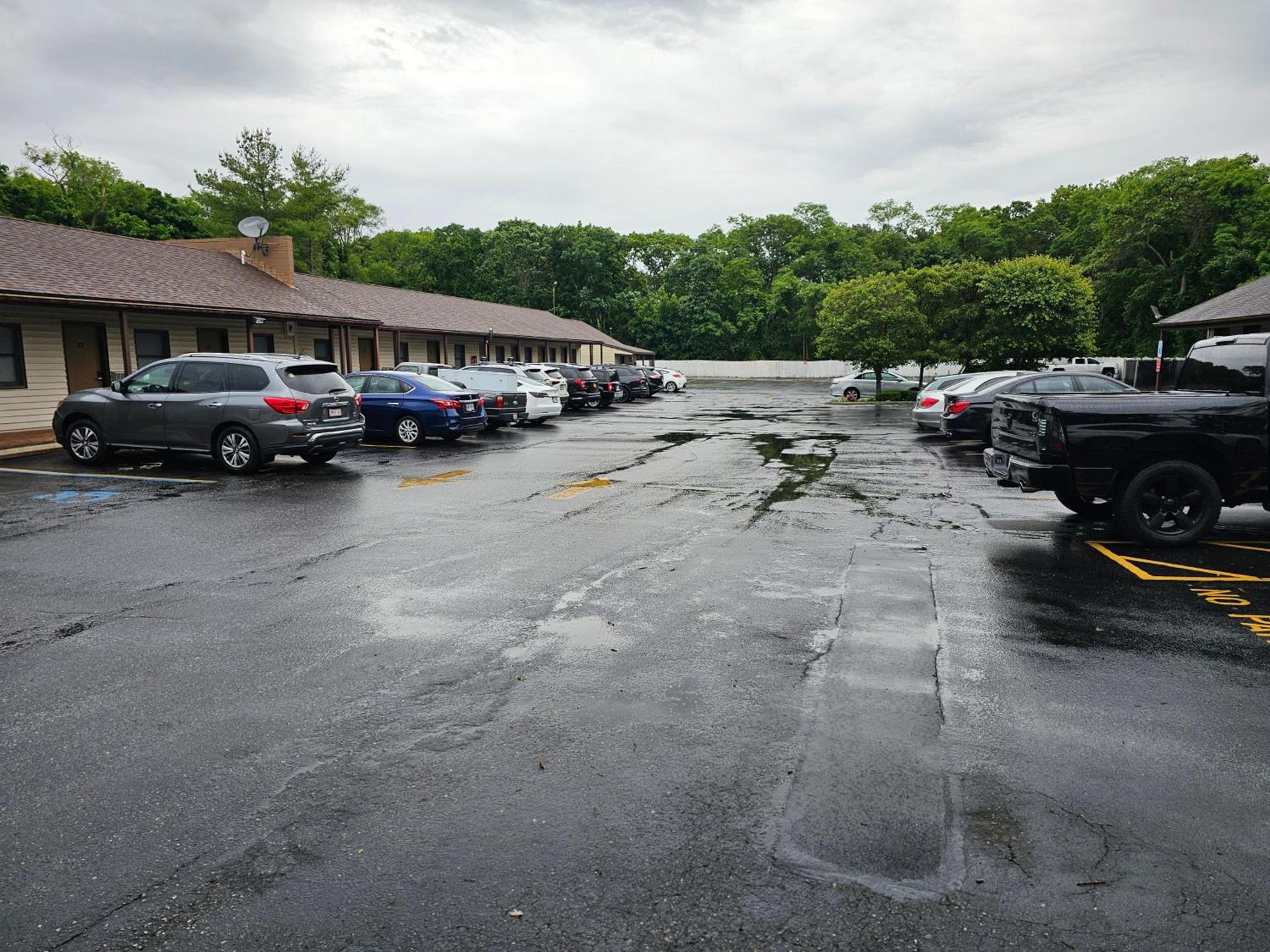 112 Motel photo 23