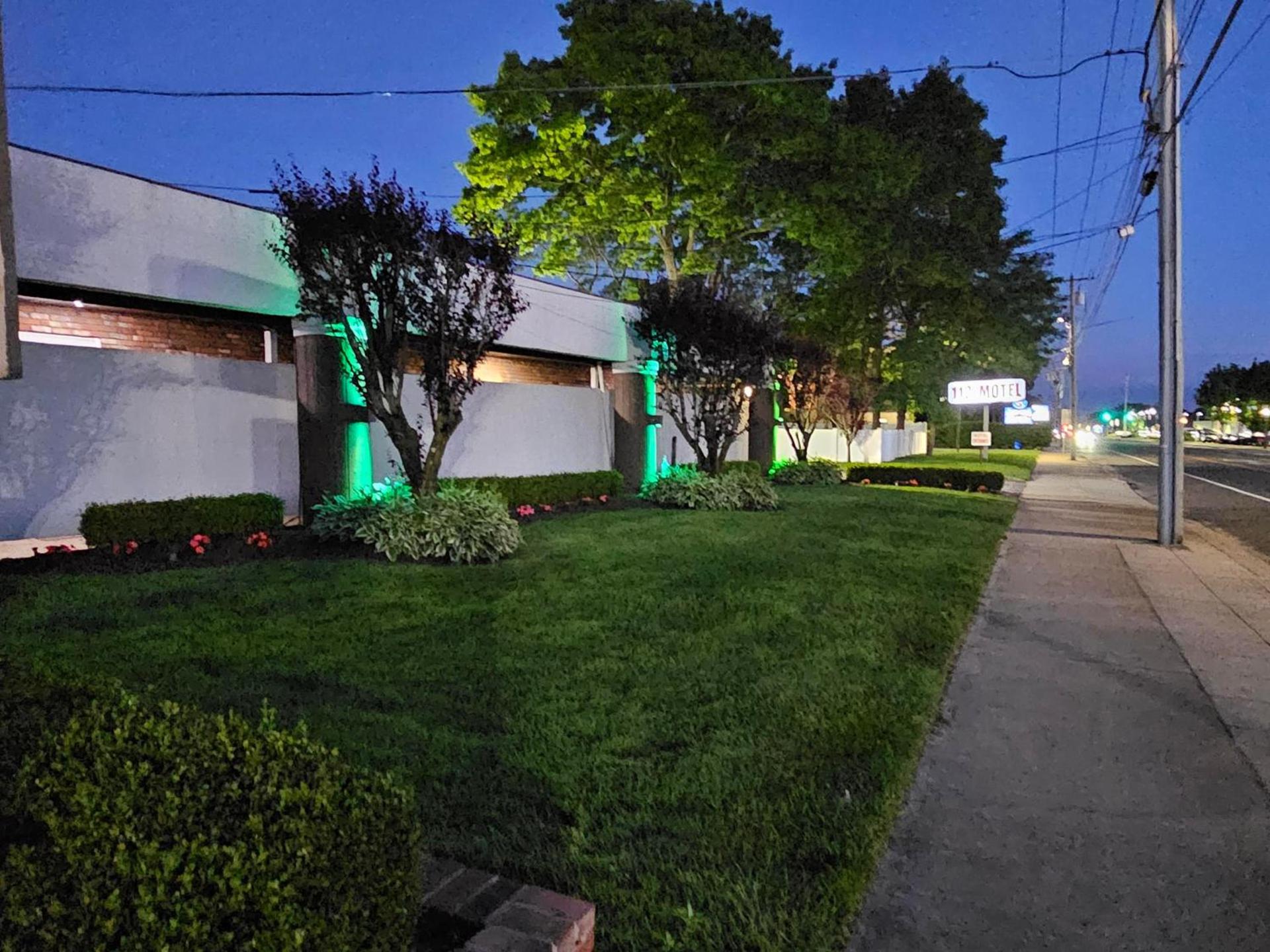 112 Motel photo 22