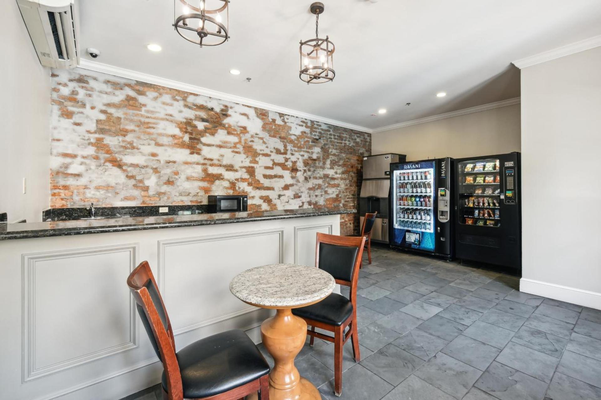 French Market Inn photo 6