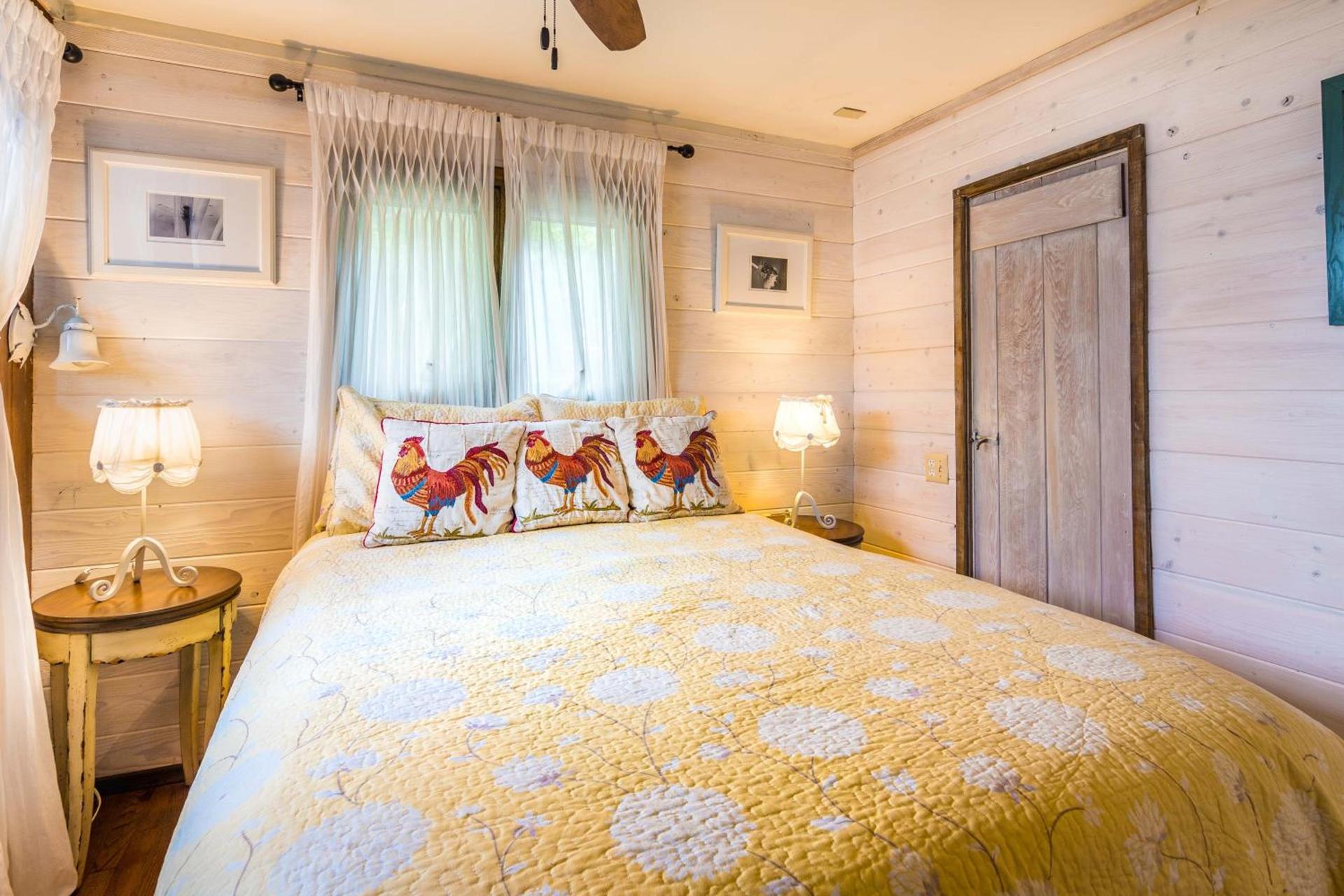 Redwood Hollow Cottages photo 22