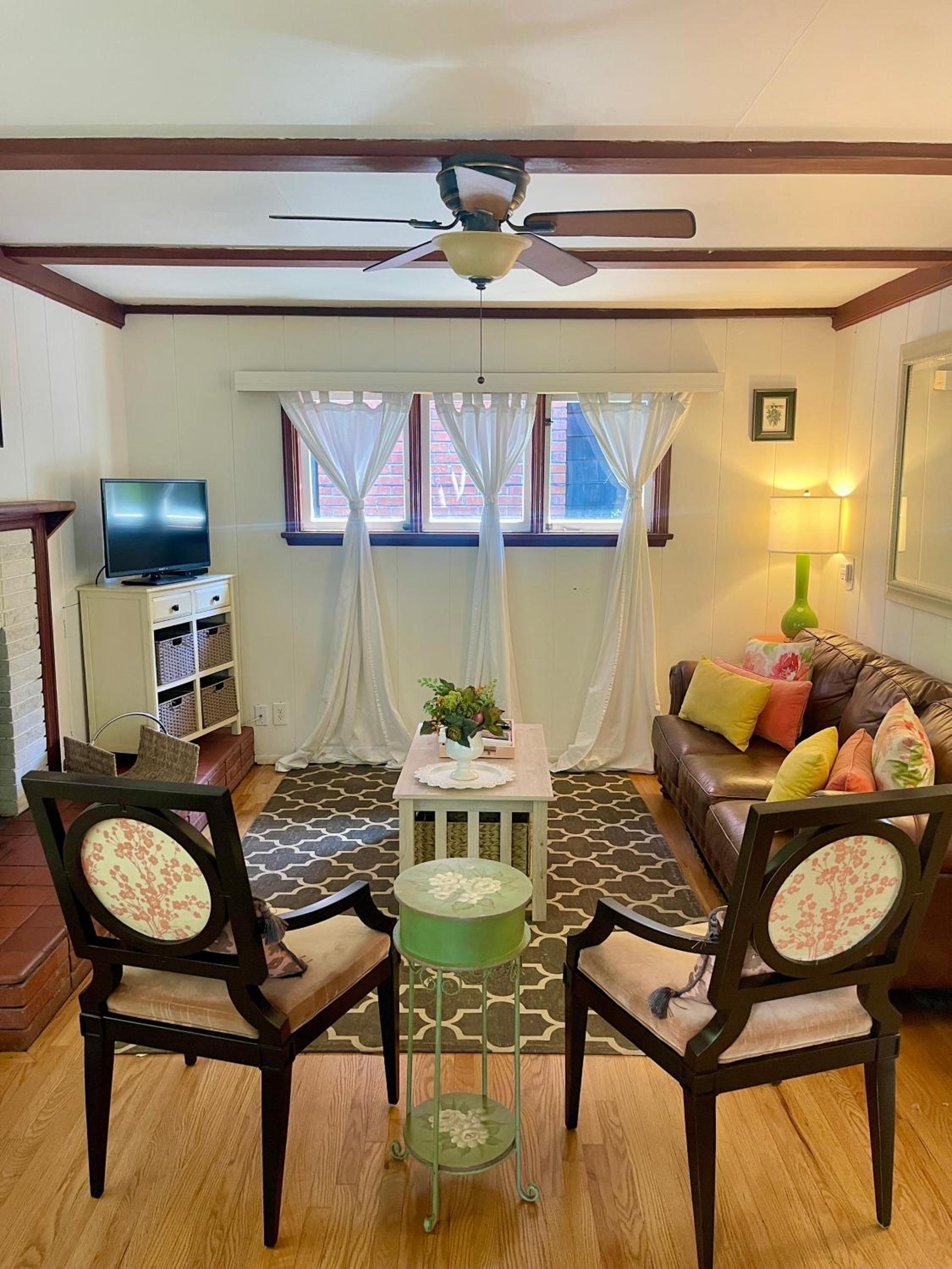 Redwood Hollow Cottages photo 62