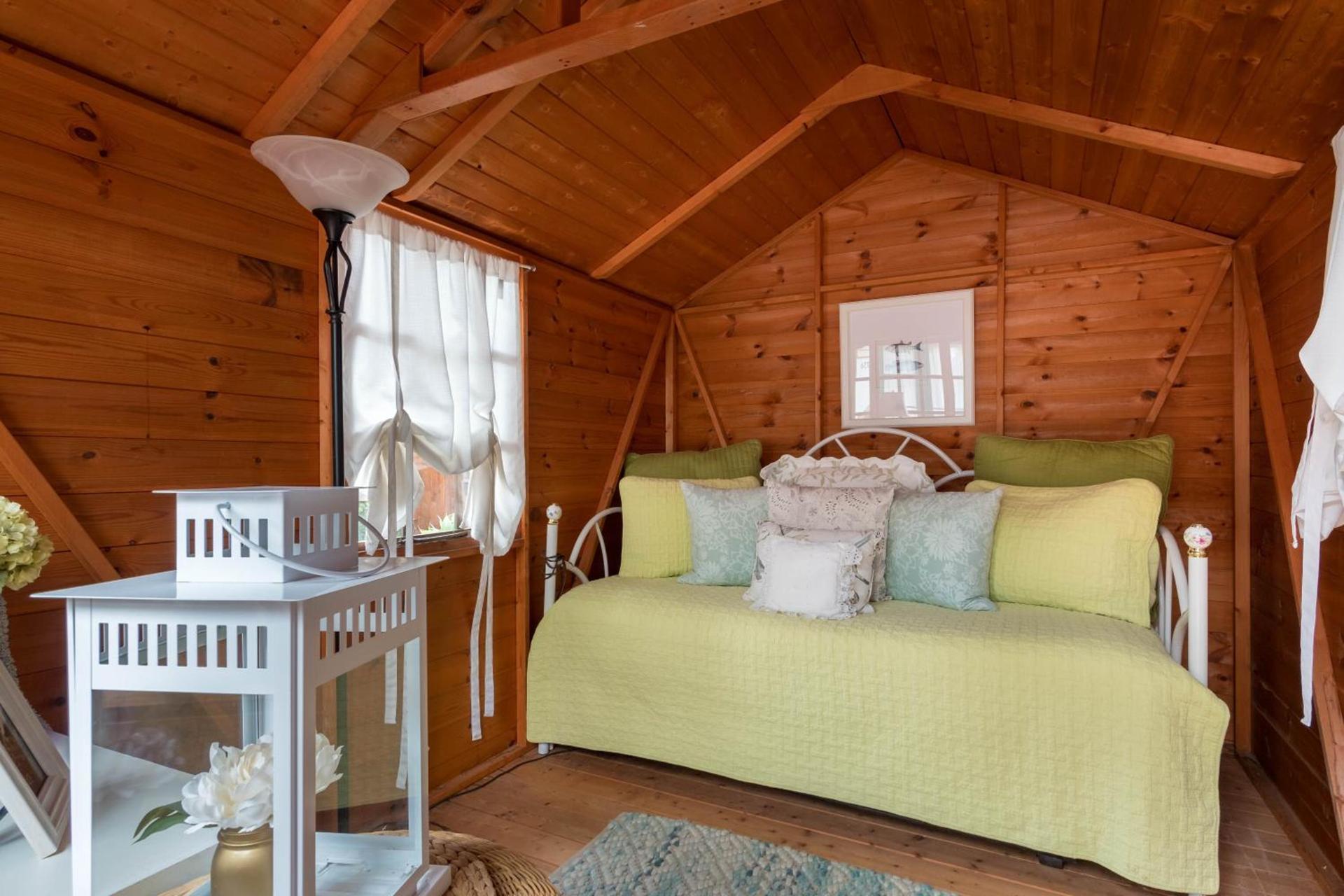 Redwood Hollow Cottages photo 5