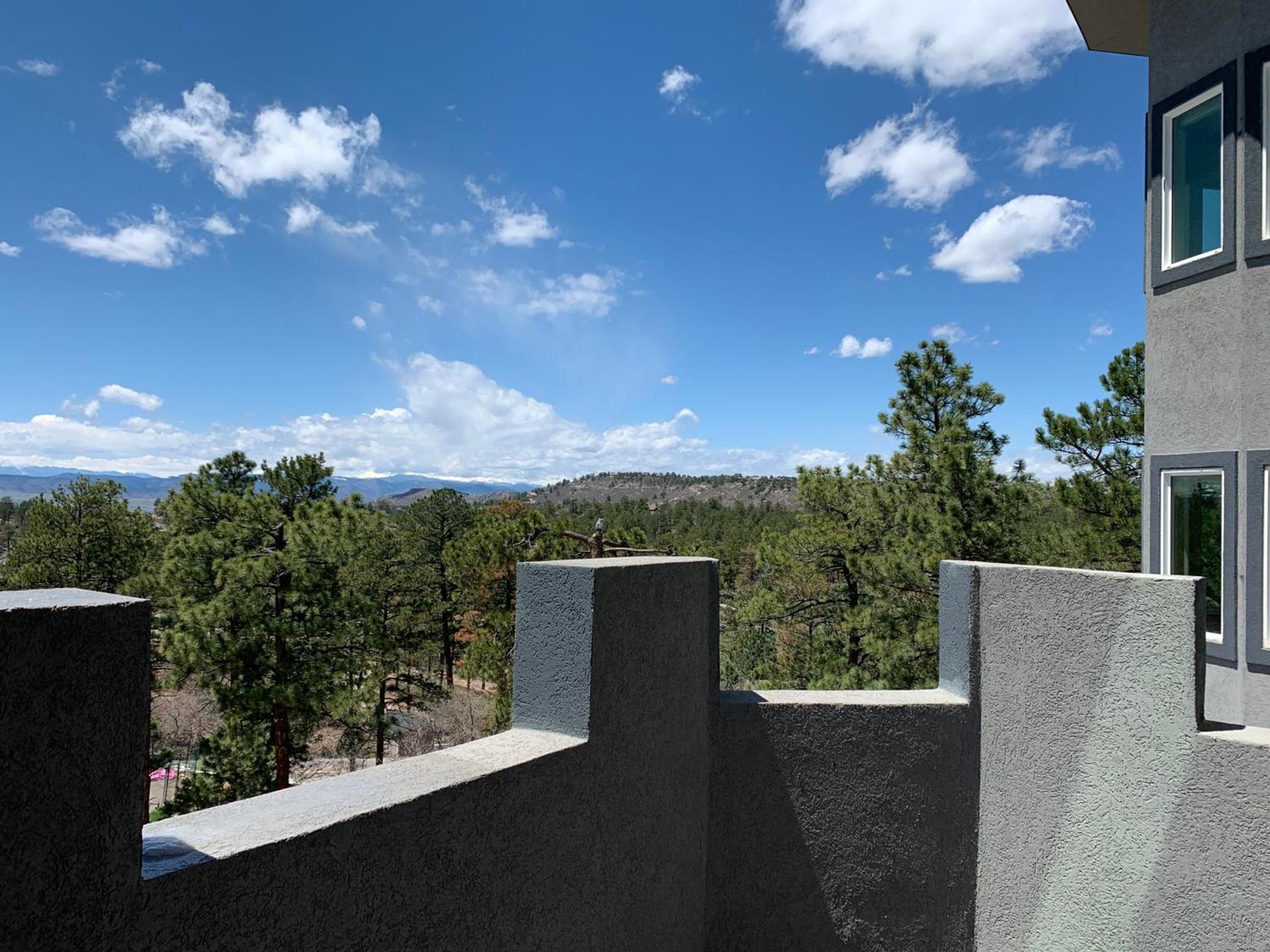 CASTLE in the Pines photo 34