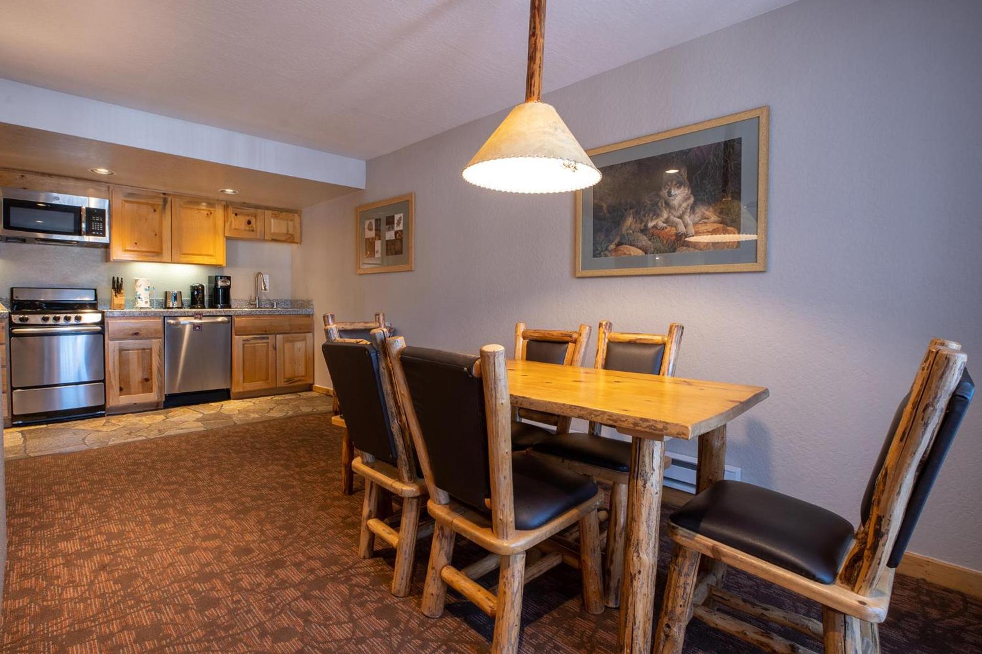 Red Wolf Lodge at Olympic Valley photo 63