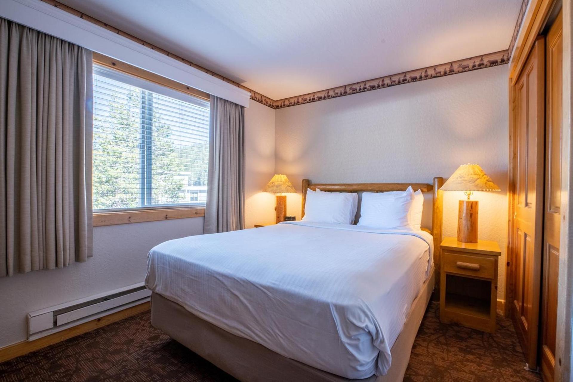 Red Wolf Lodge at Olympic Valley photo 73