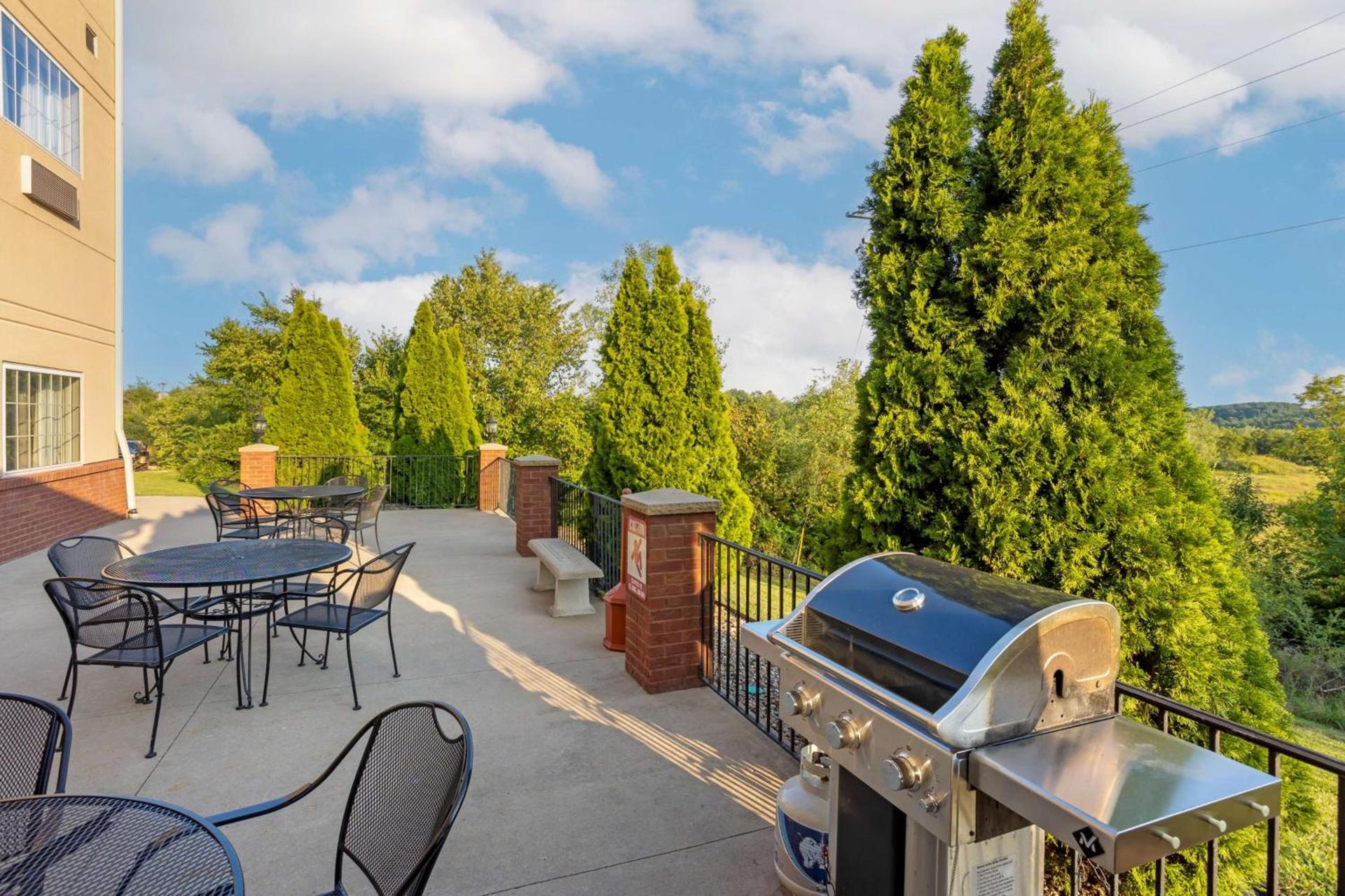 Best Western Plus Capital Inn photo 10