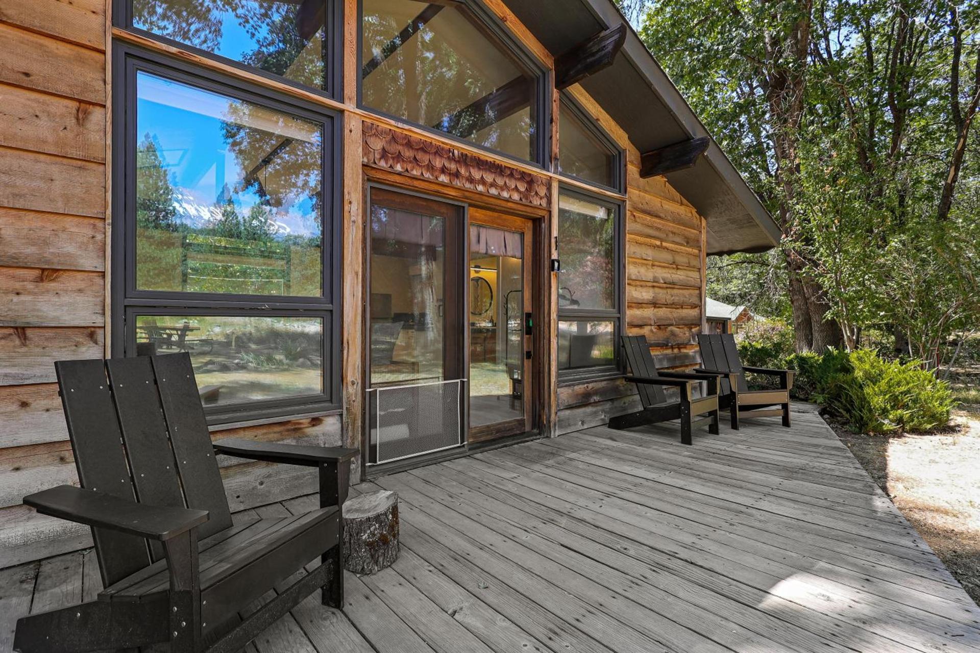 Basecamp Lodge photo 28