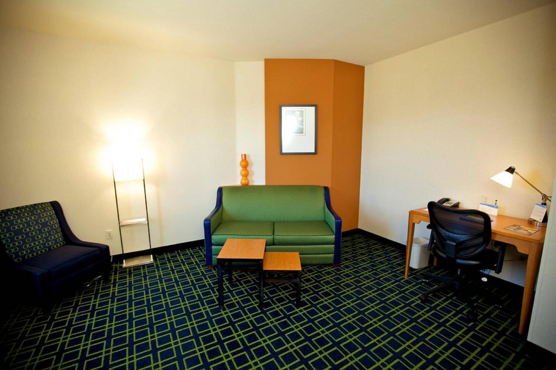 Fairfield Inn & Suites Santa Maria photo 21