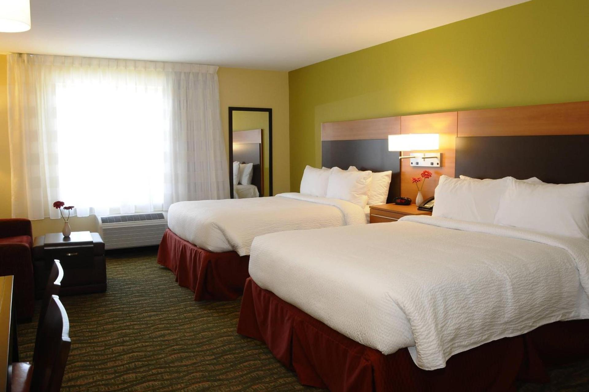 TownePlace Suites Redding photo 20