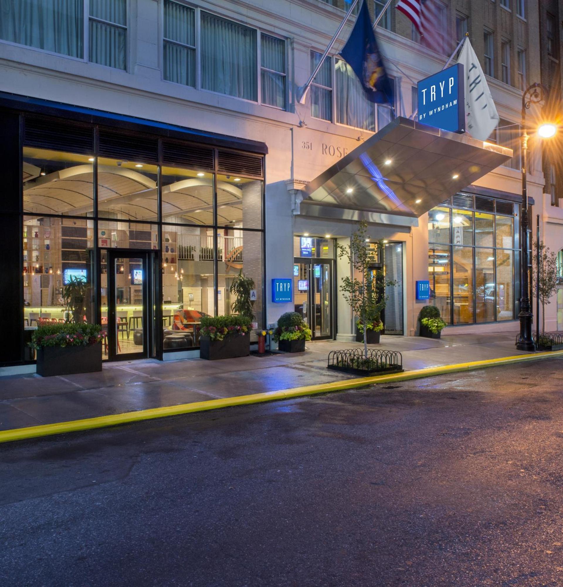 TRYP by Wyndham New York City Times Square - Midtown photo 1