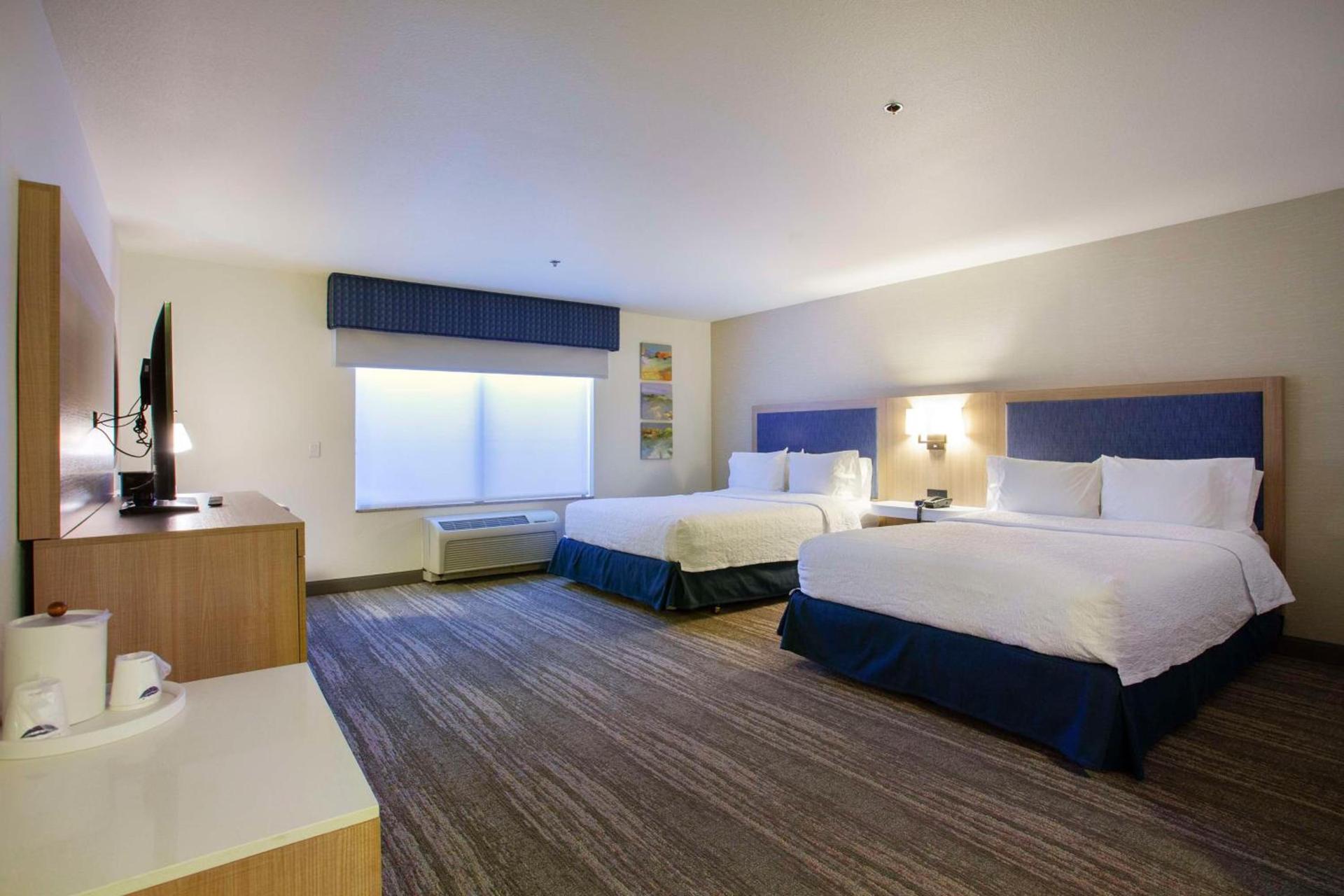 Hampton Inn & Suites Mountain Home photo 13