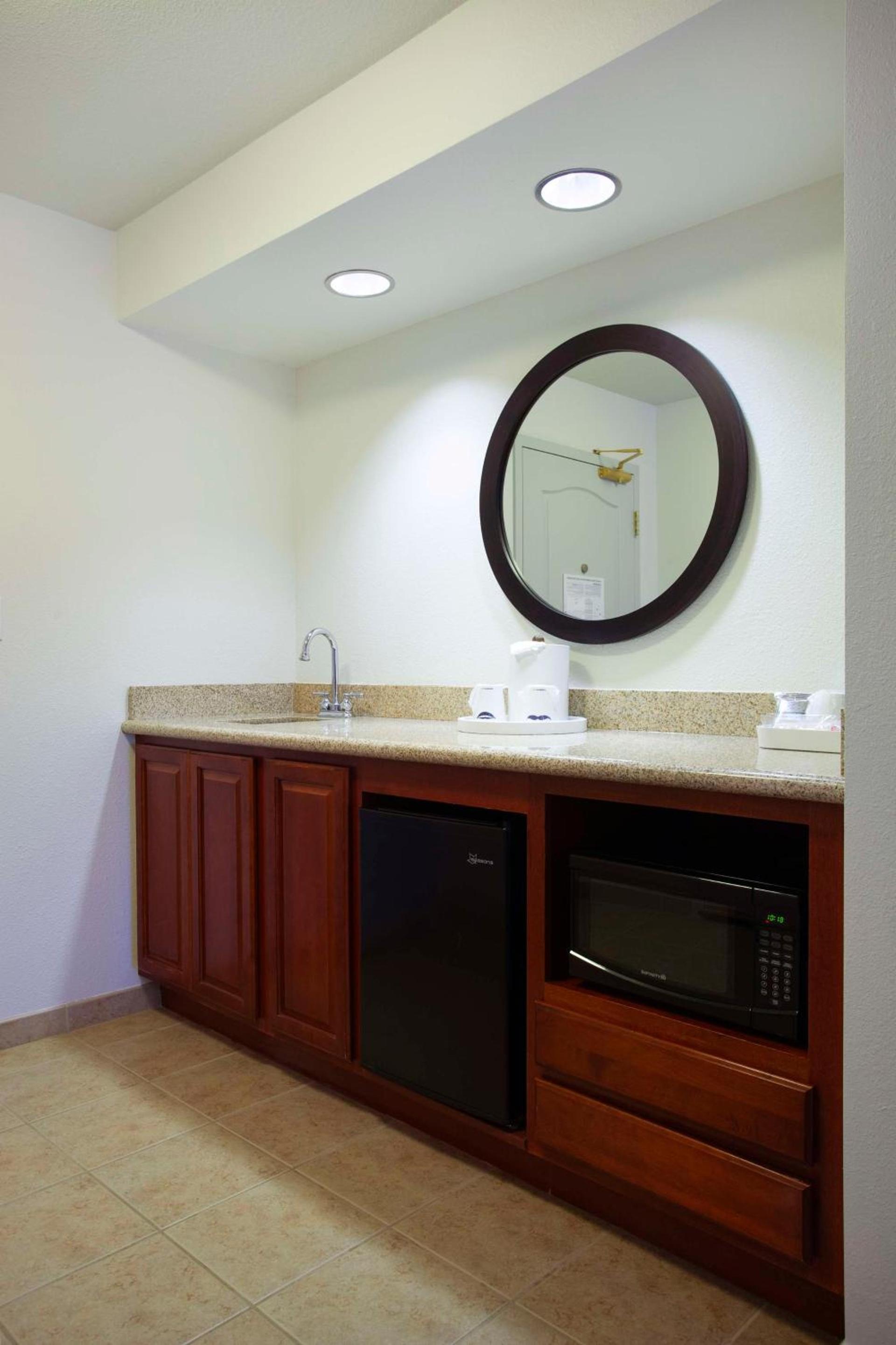 Hampton Inn & Suites Mountain Home photo 18