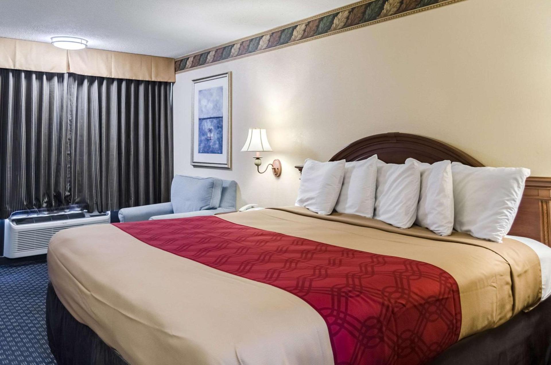 Rodeway Inn Vicksburg photo 13
