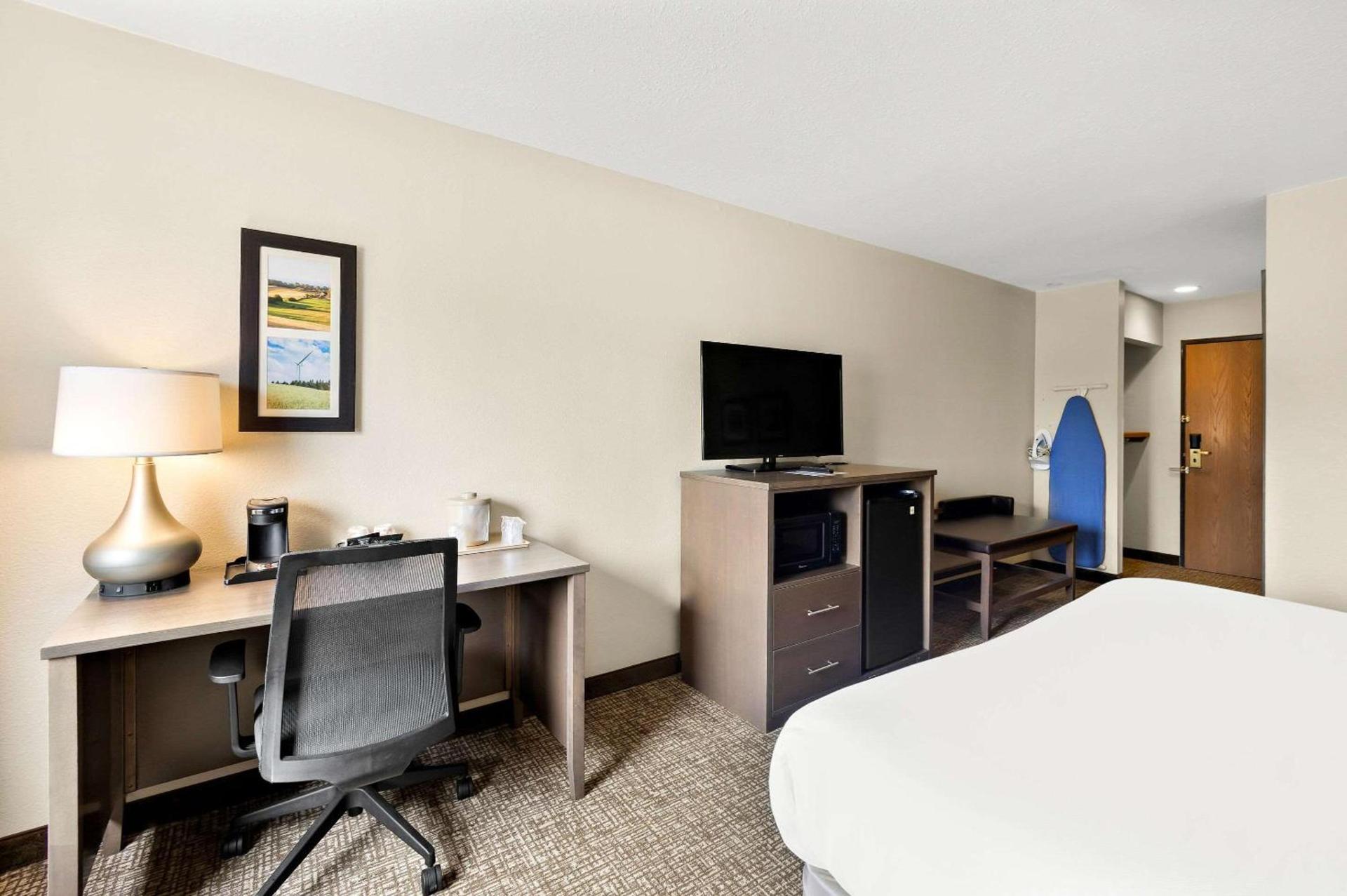 Comfort Inn Van Wert photo 10