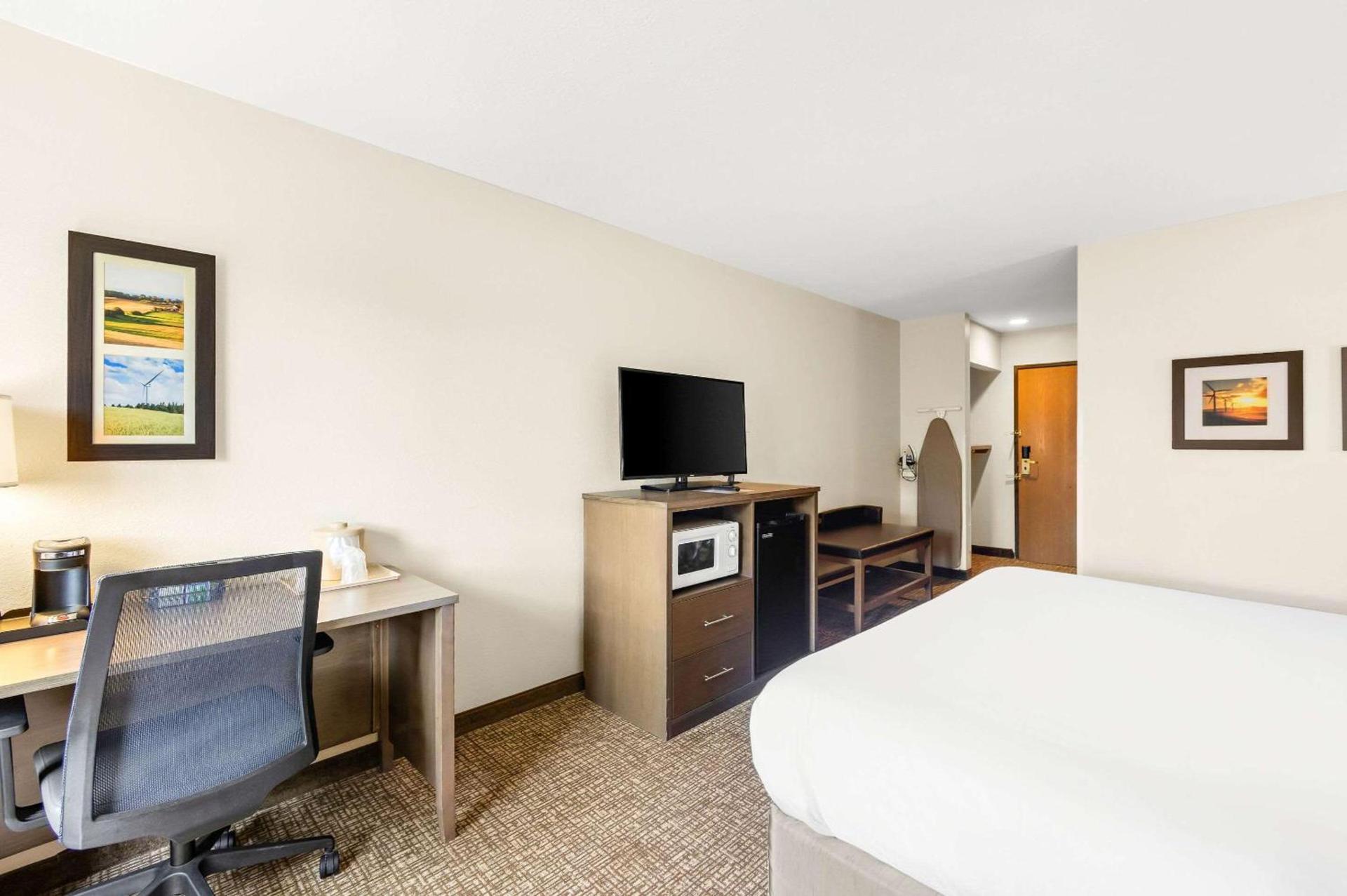 Comfort Inn Van Wert photo 19