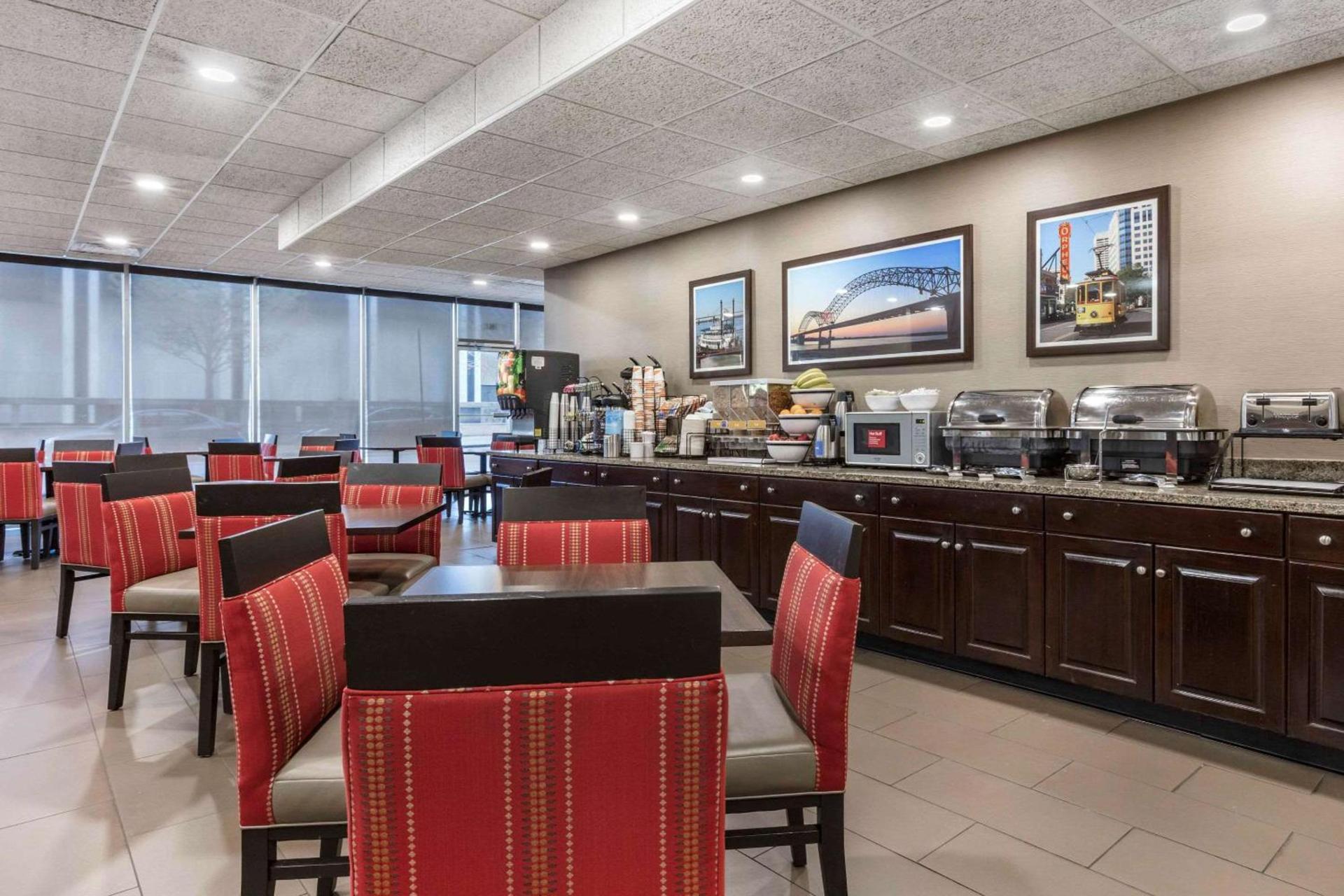 Comfort Inn Memphis Downtown photo 17