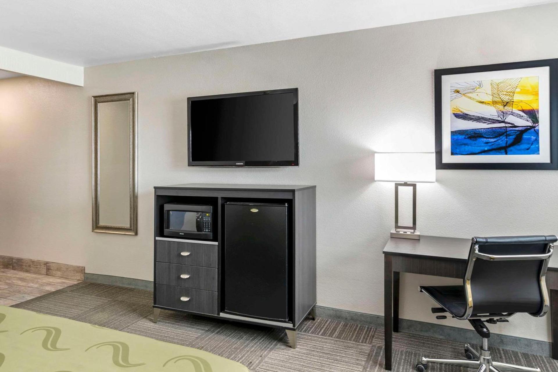 Quality Inn Kettleman City near Hwy 41 photo 17