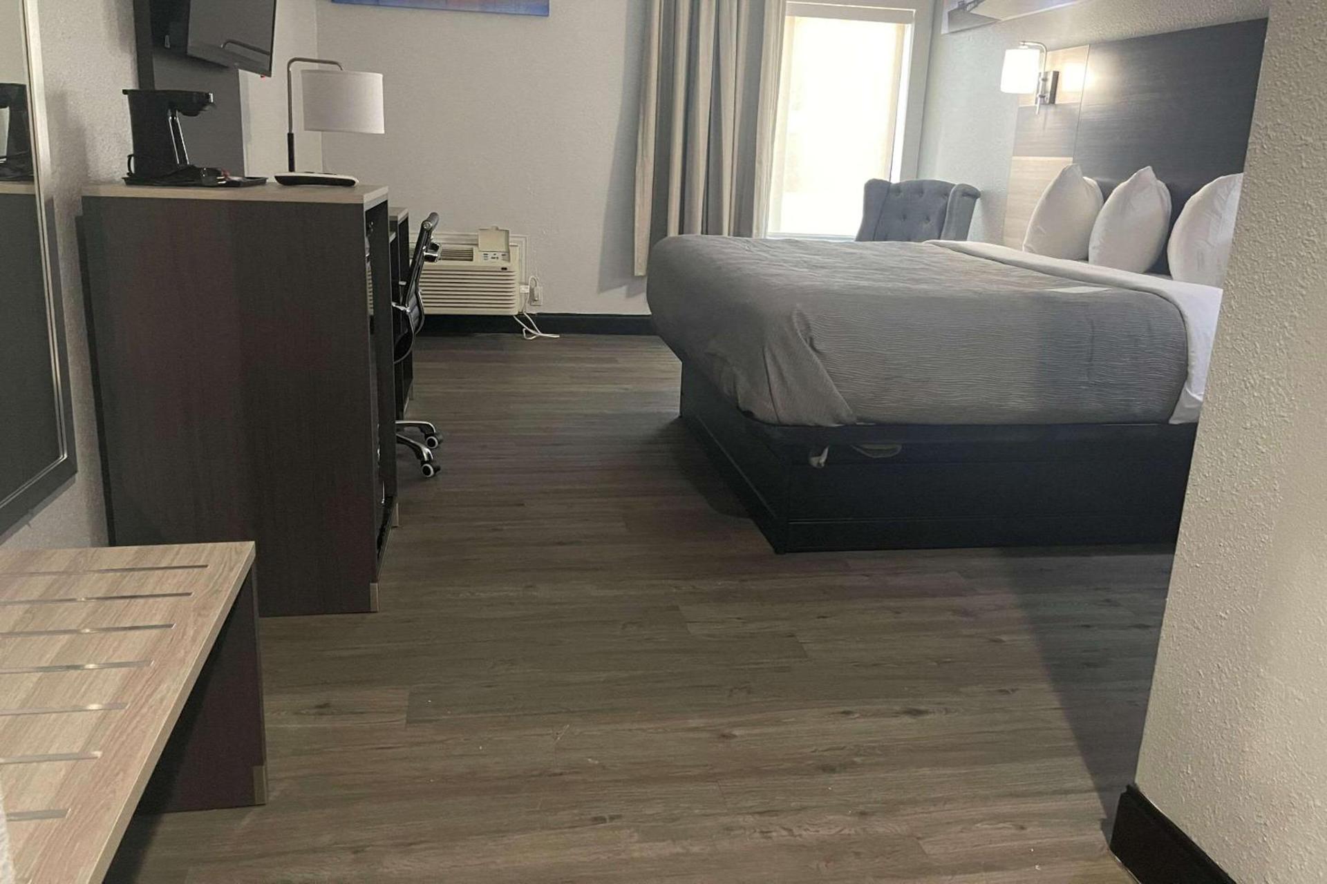 Quality Suites Abilene Mall Area photo 5