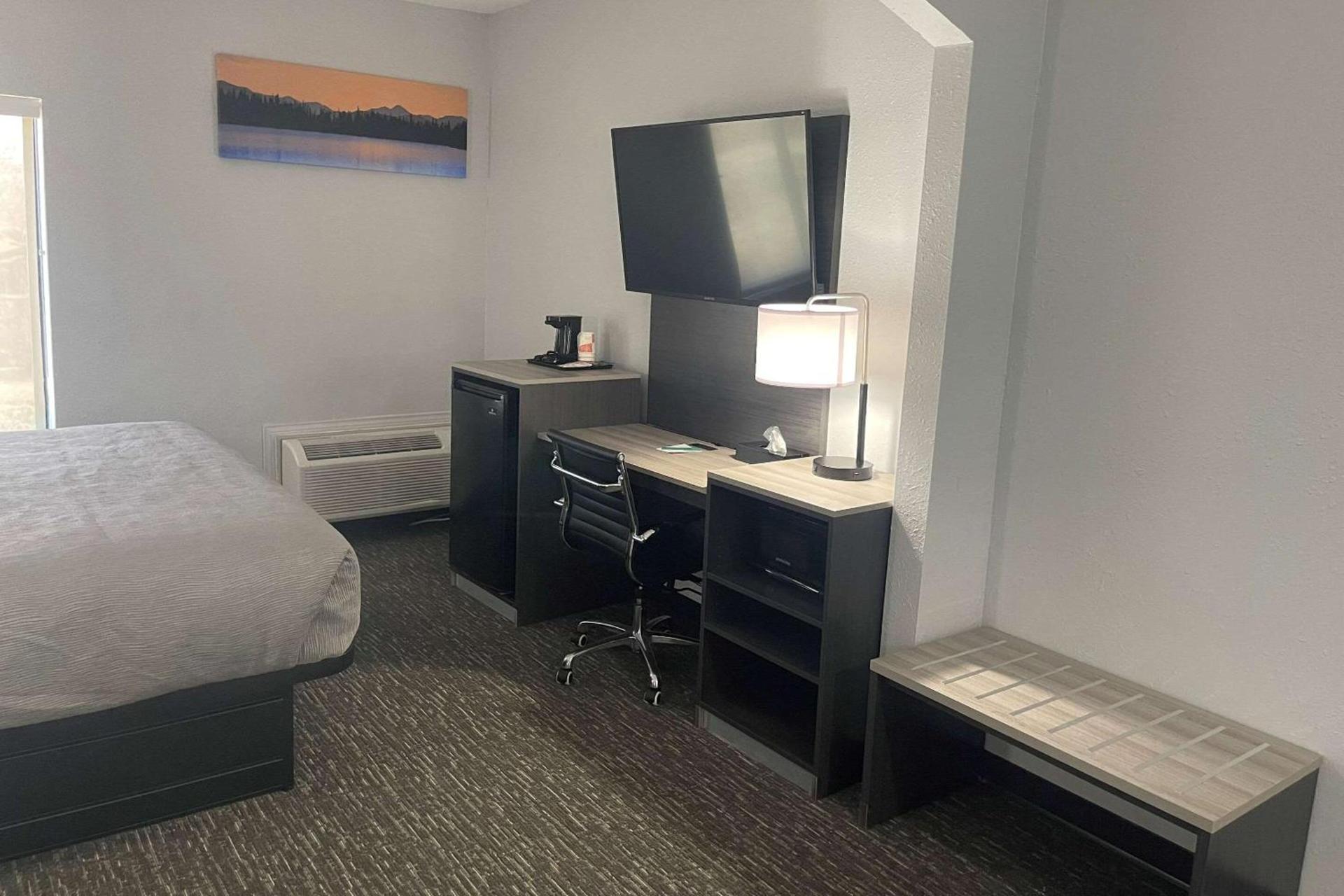 Quality Suites Abilene Mall Area photo 7