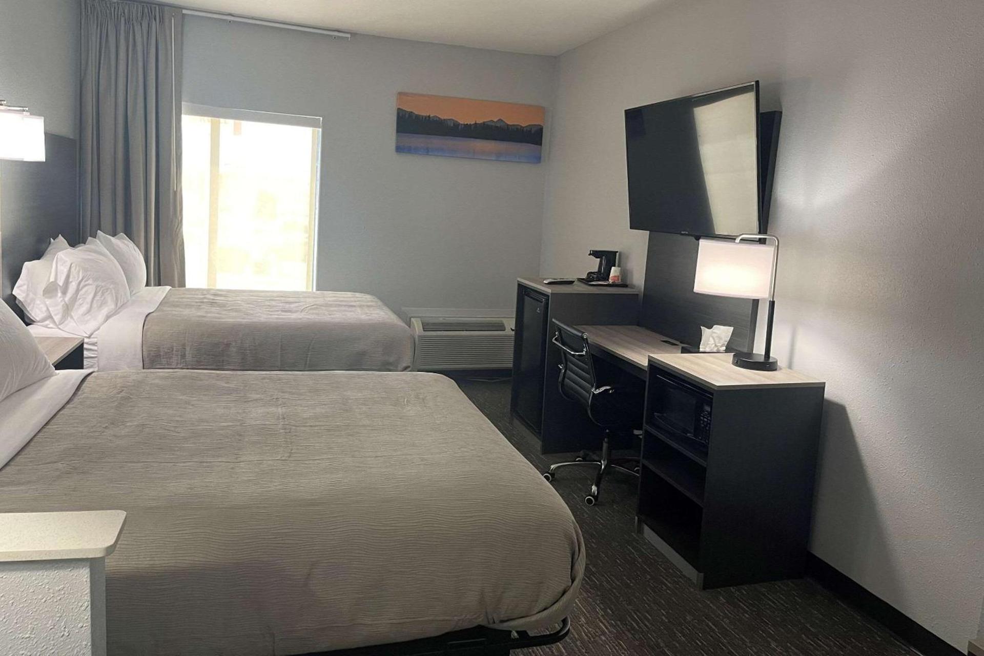 Quality Suites Abilene Mall Area photo 12
