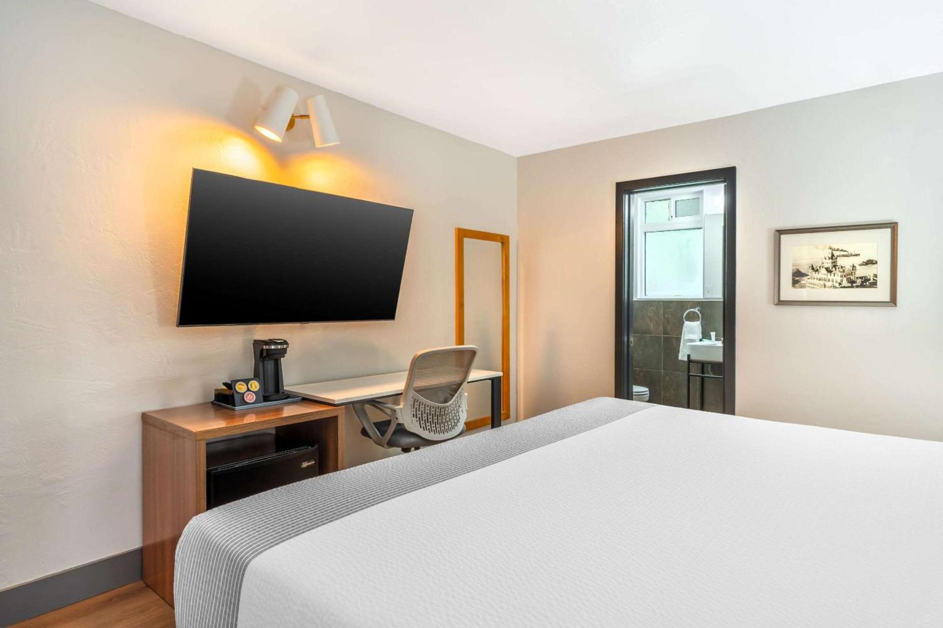 La Luna Inn, an Ascend Collection Hotel photo 18