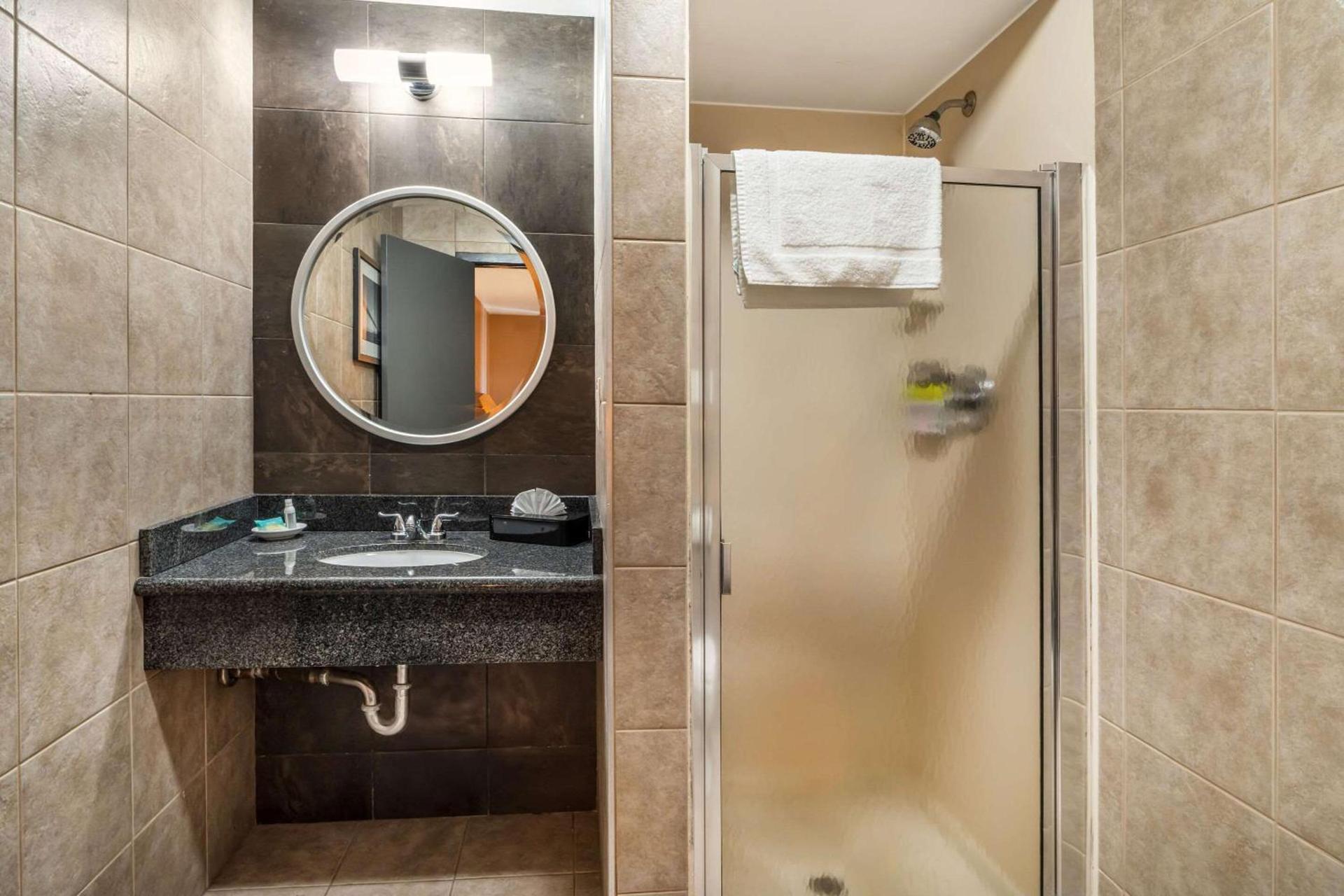 La Luna Inn, an Ascend Collection Hotel photo 26