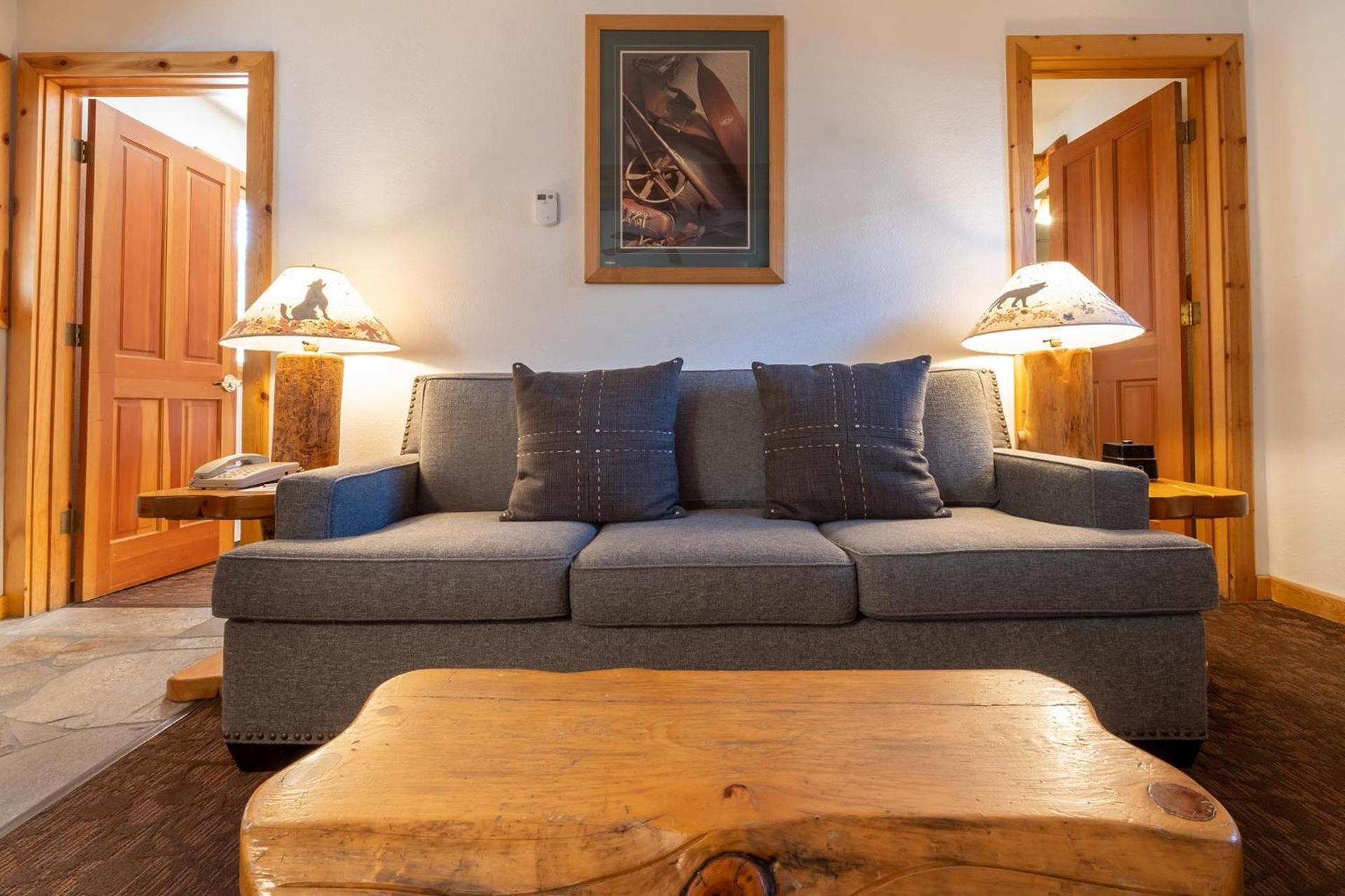 Red Wolf Lakeside Lodge photo 25