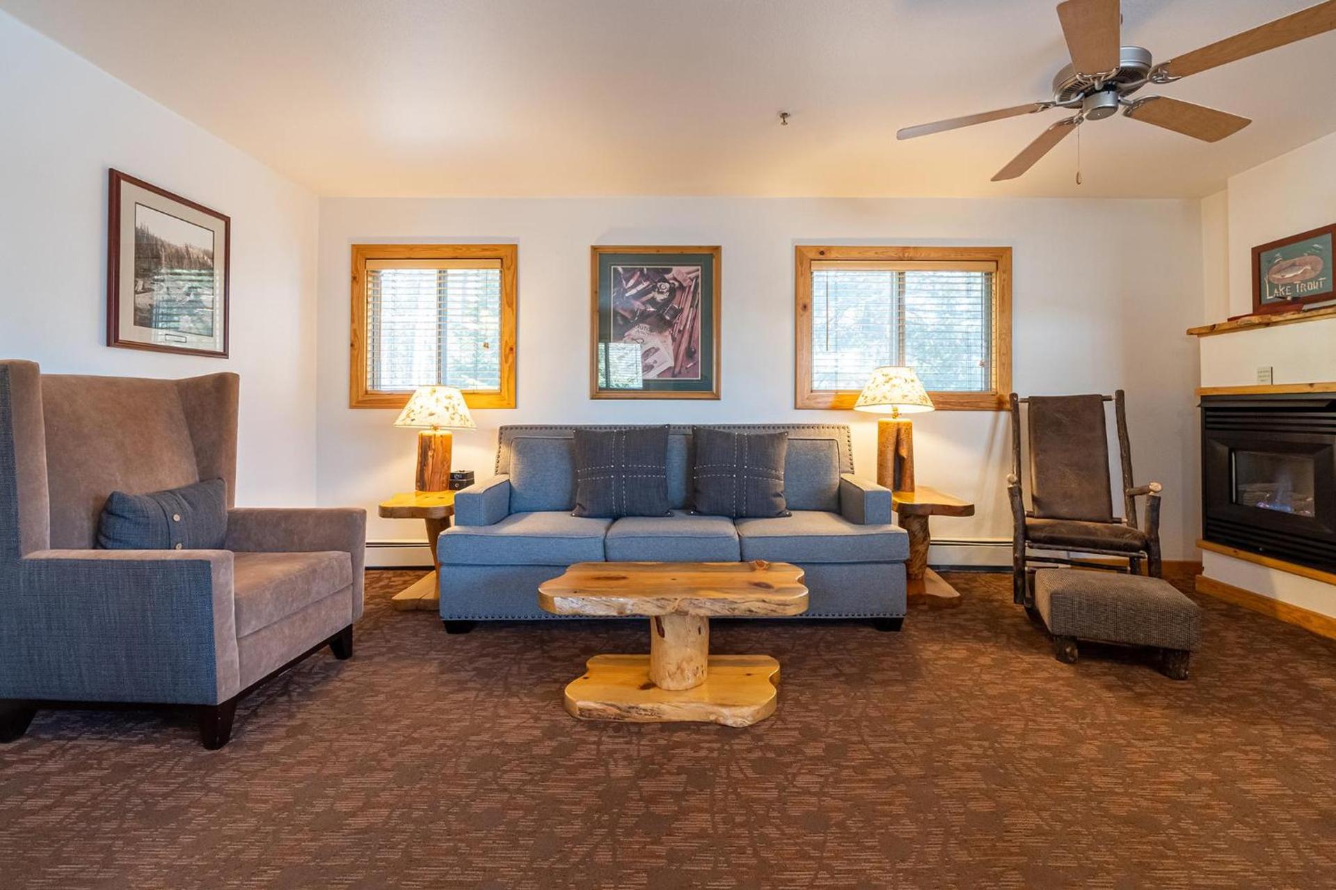 Red Wolf Lakeside Lodge photo 29