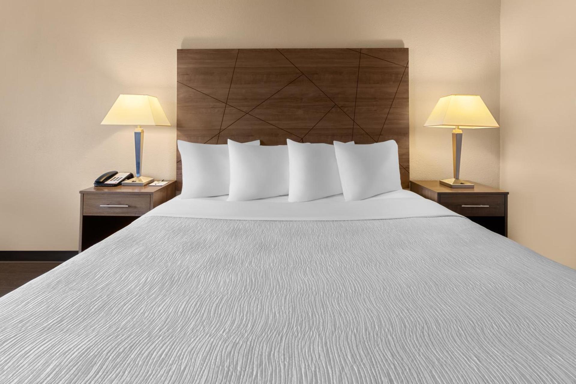 Wingate by Wyndham Troy photo 39