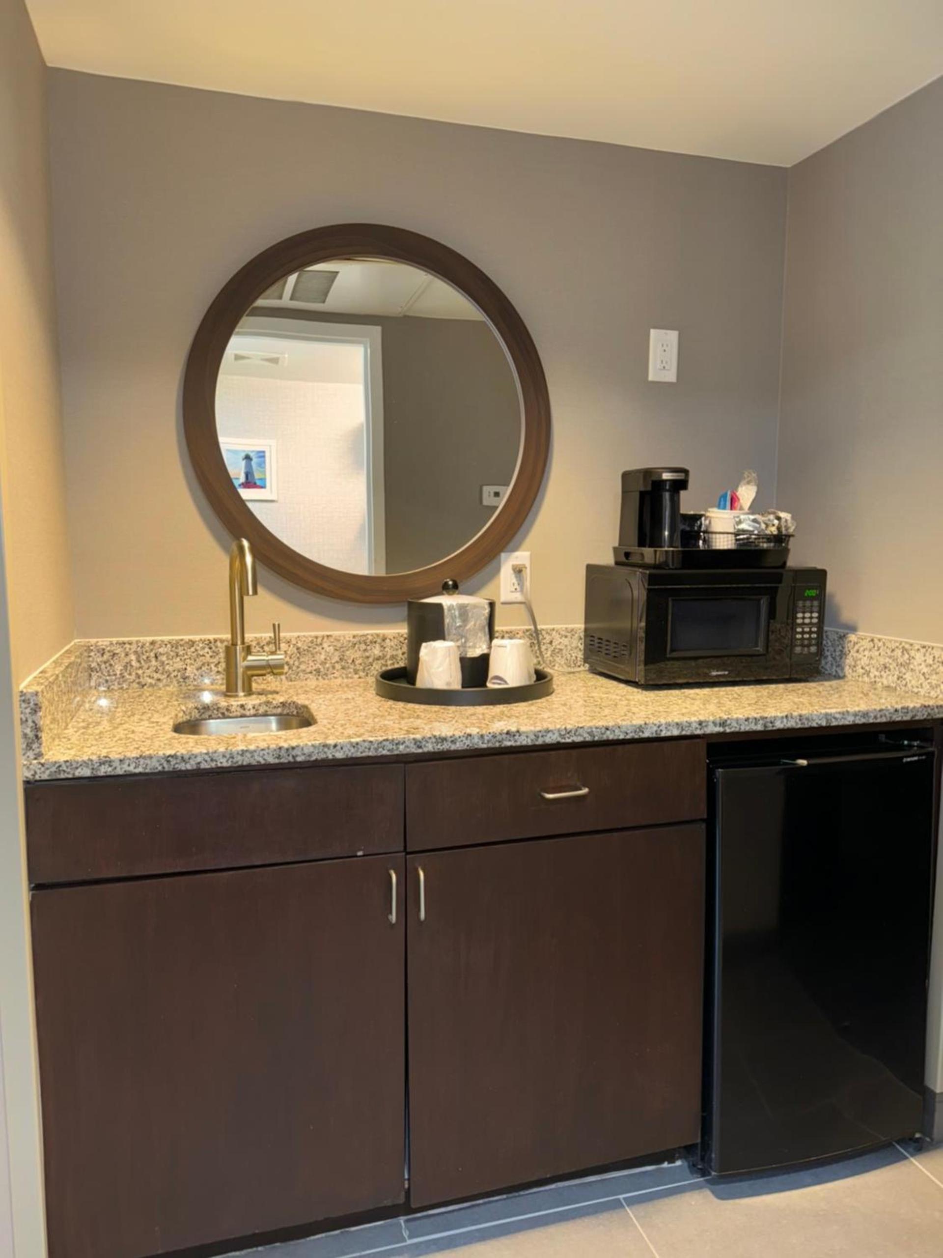 Hampton Inn New Bedford/Fairhaven photo 26