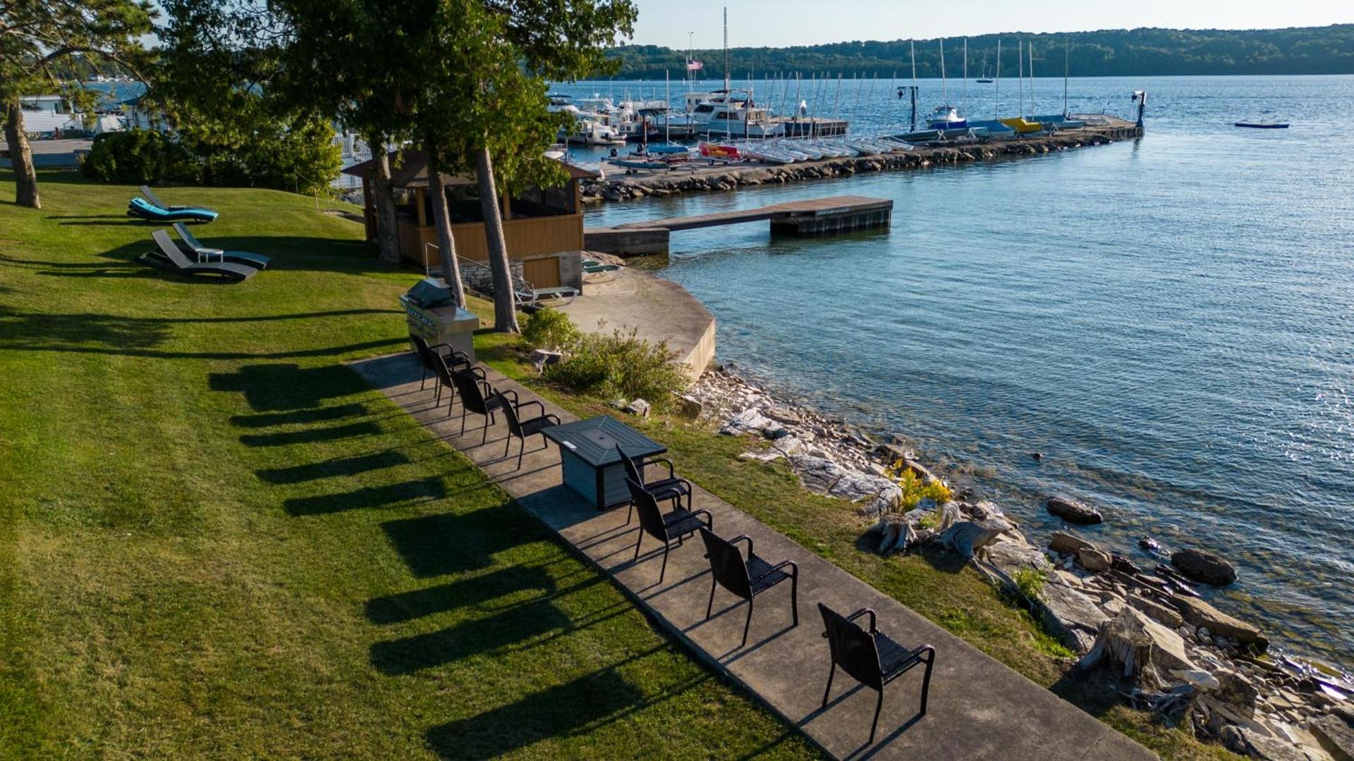 Pine Grove Resort photo 40