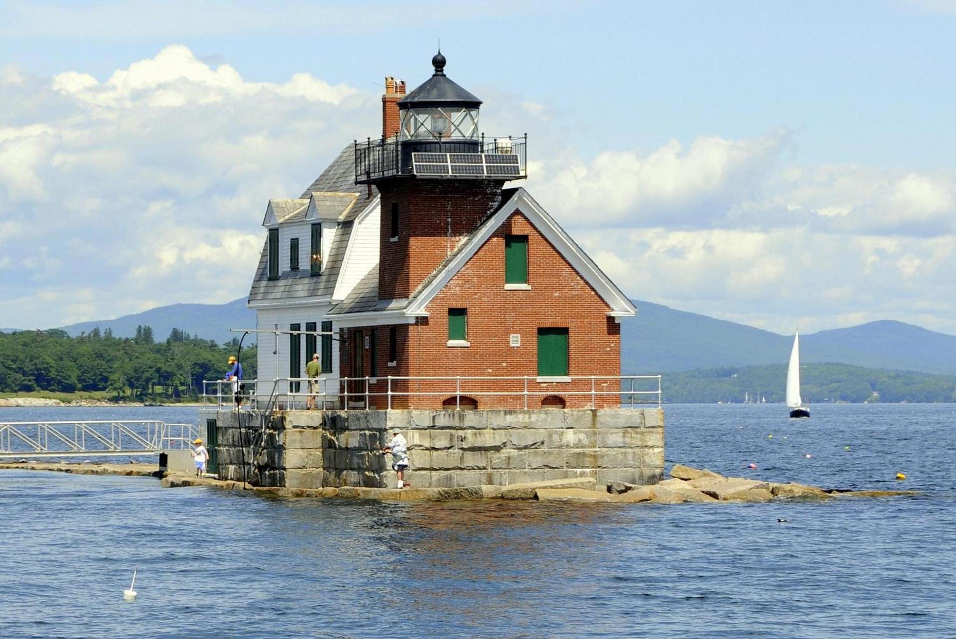 Trade Winds on the Bay photo 20