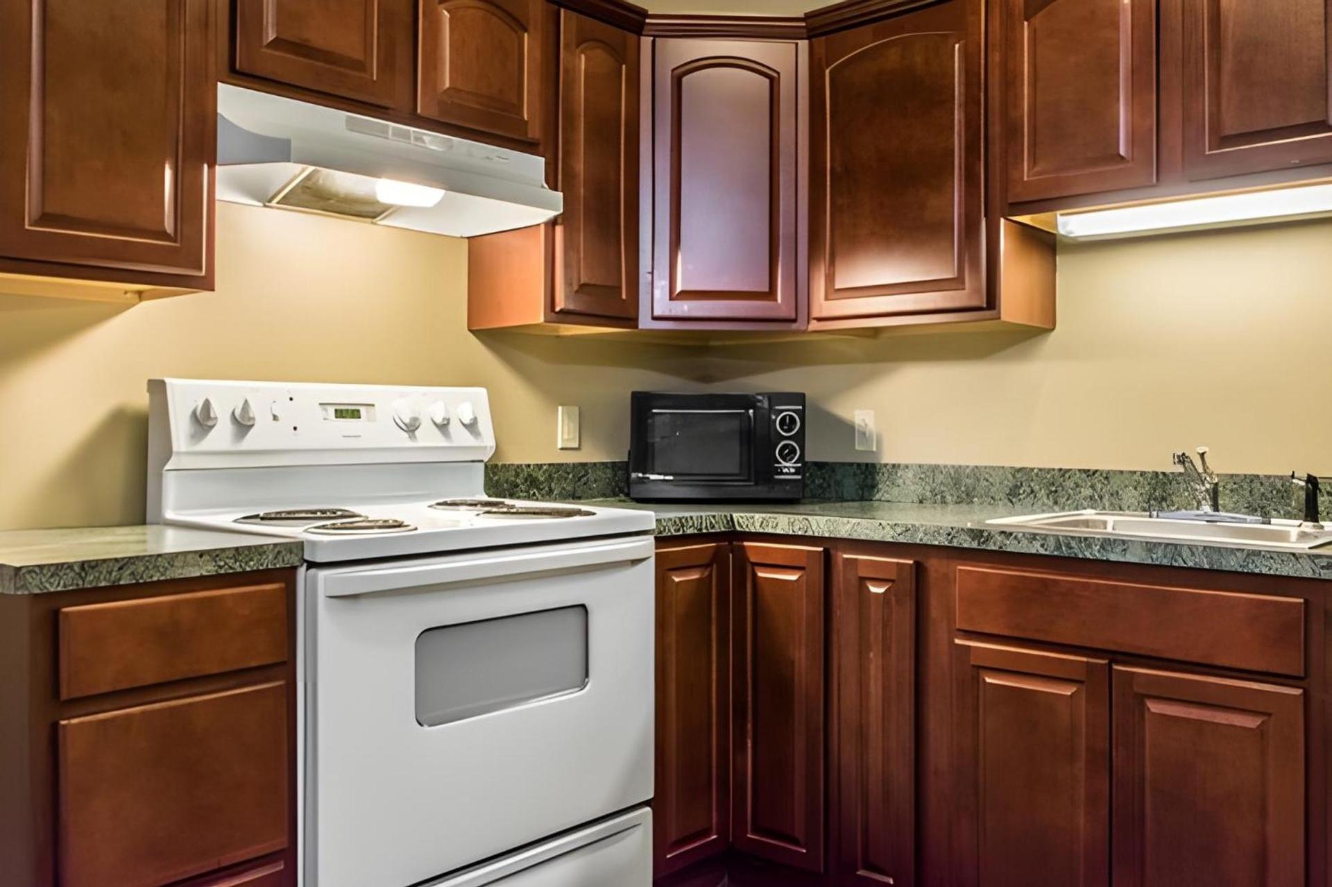 Comfort Inn Lancaster County photo 36