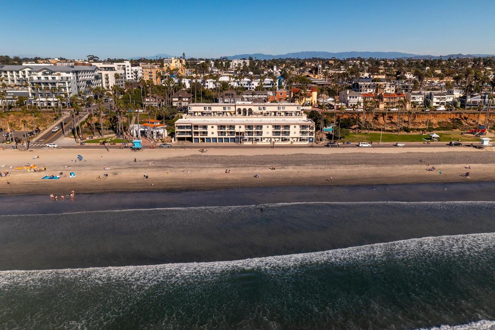 Southern California Beach Club photo 37