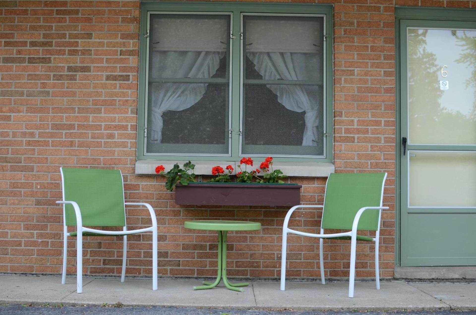 Ludington Blue Spruce Inn photo 3