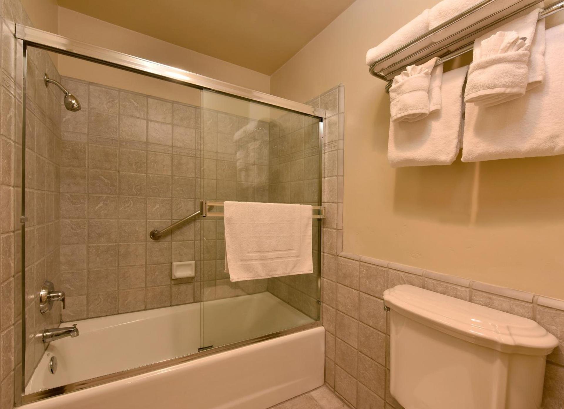 Horizon Inn & Ocean View Lodge photo 32