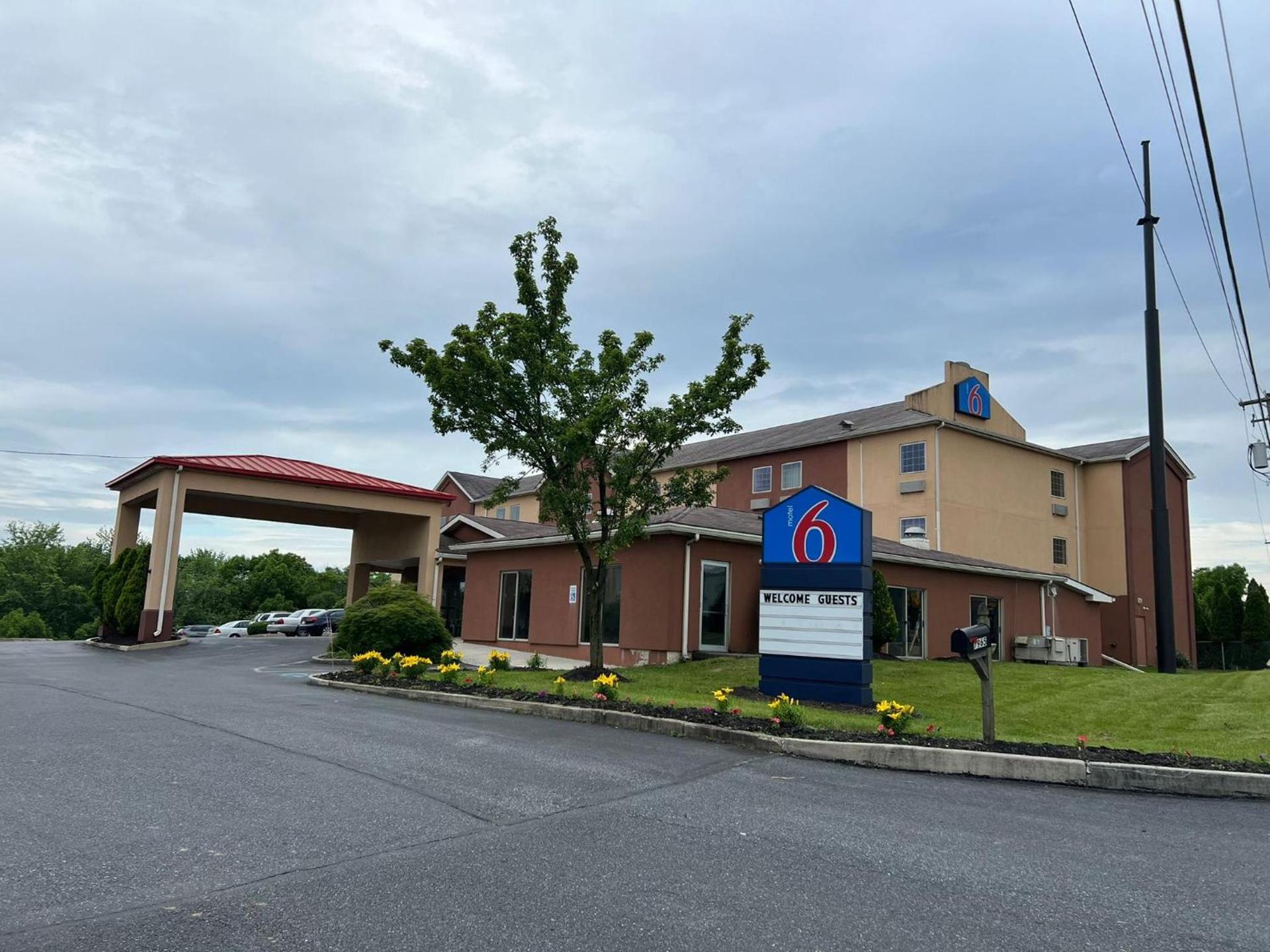 Scottish Inns & Suites - North Hershey photo 1